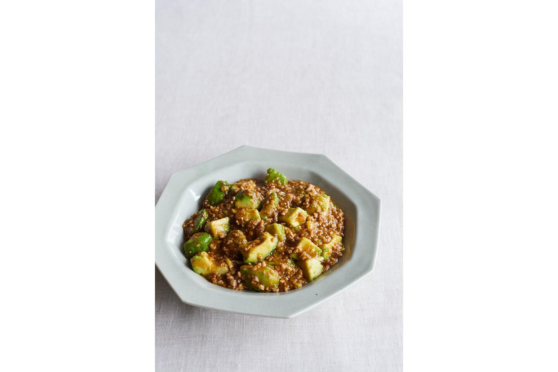 麻婆の新定番！“アボカドの麻婆風”