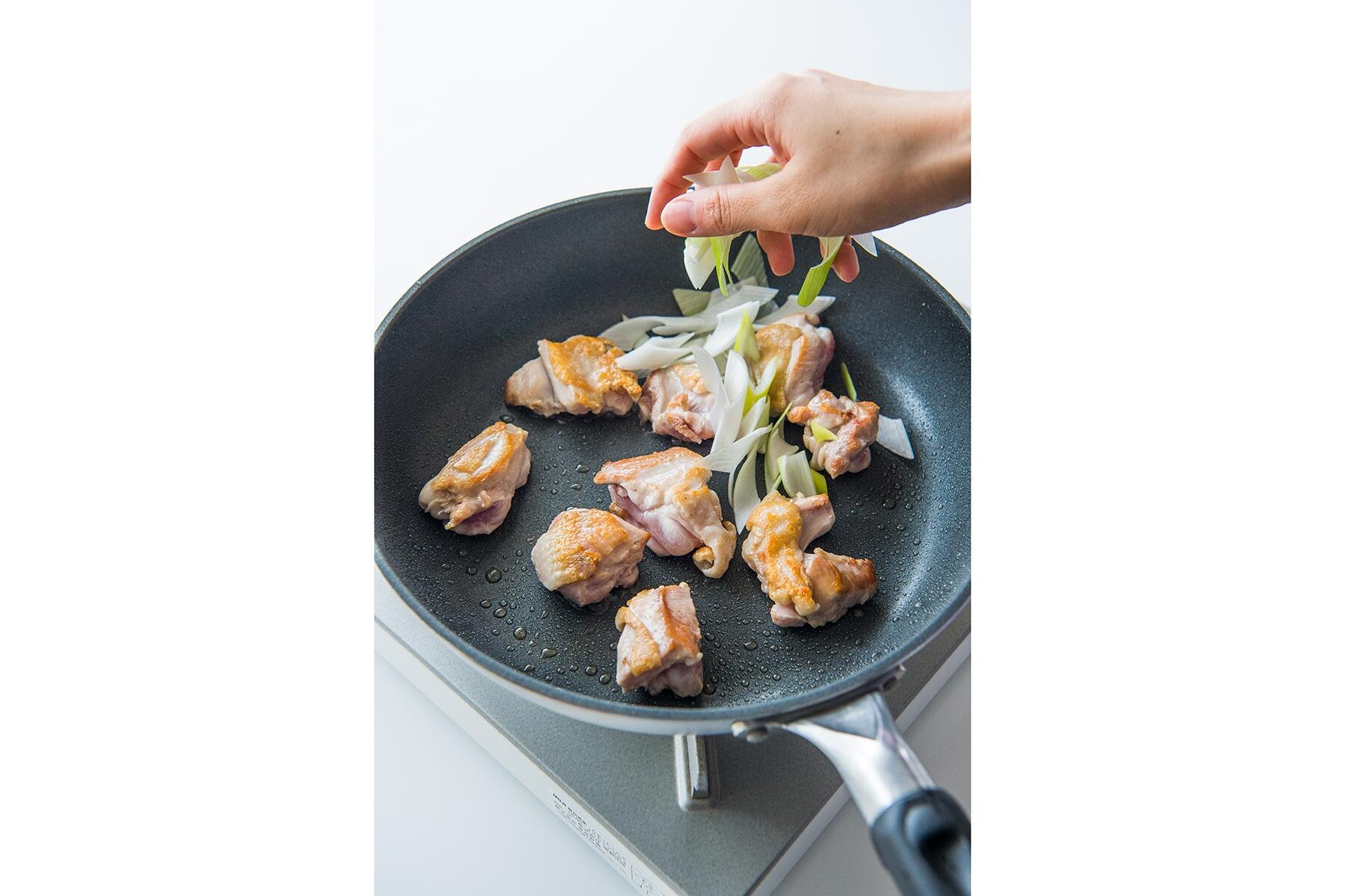 蒸し焼きにする