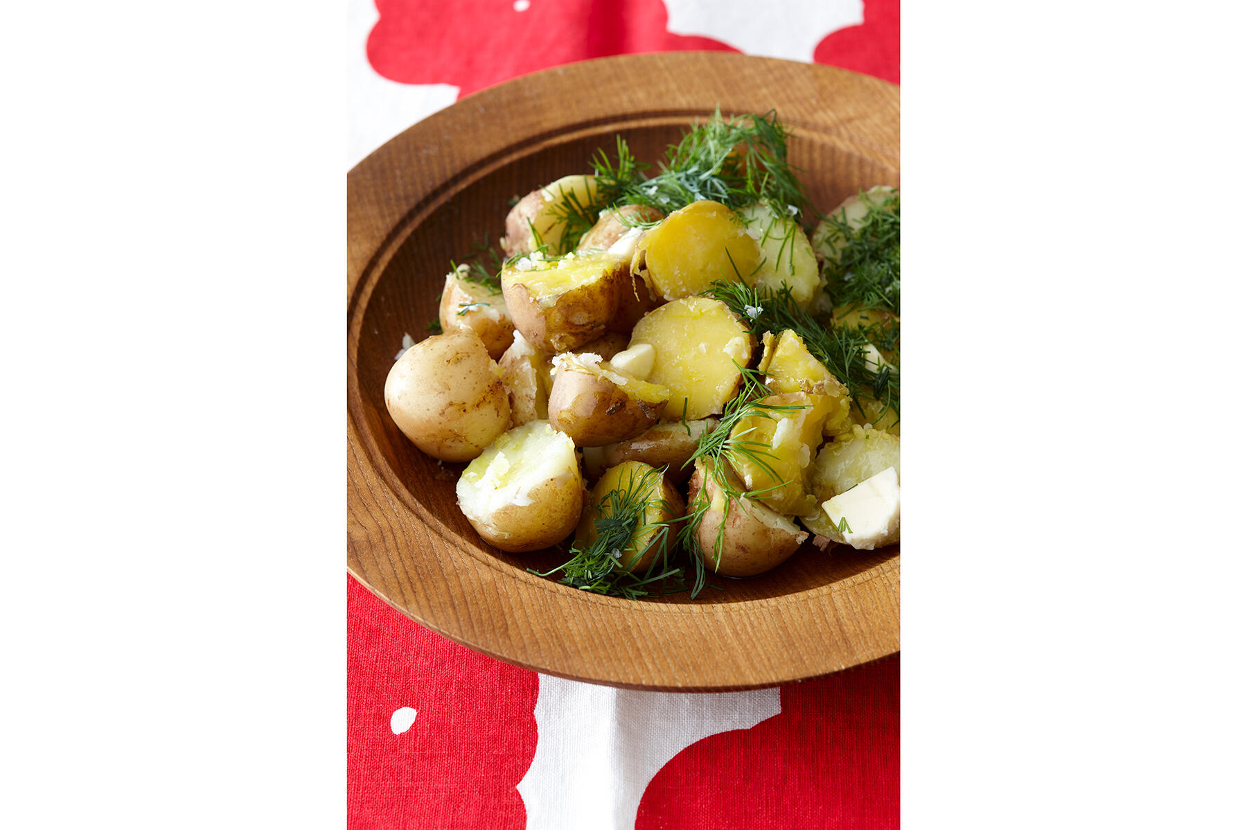 さわやかな香りが立ちのぼる北欧料理“ディルじゃが”