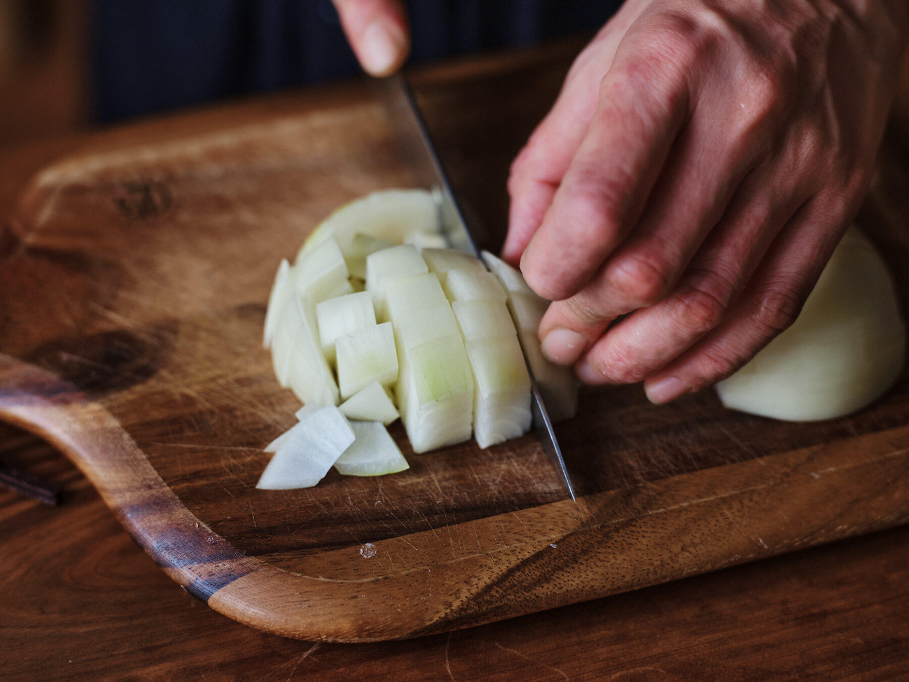 玉ねぎの下ごしらえ
