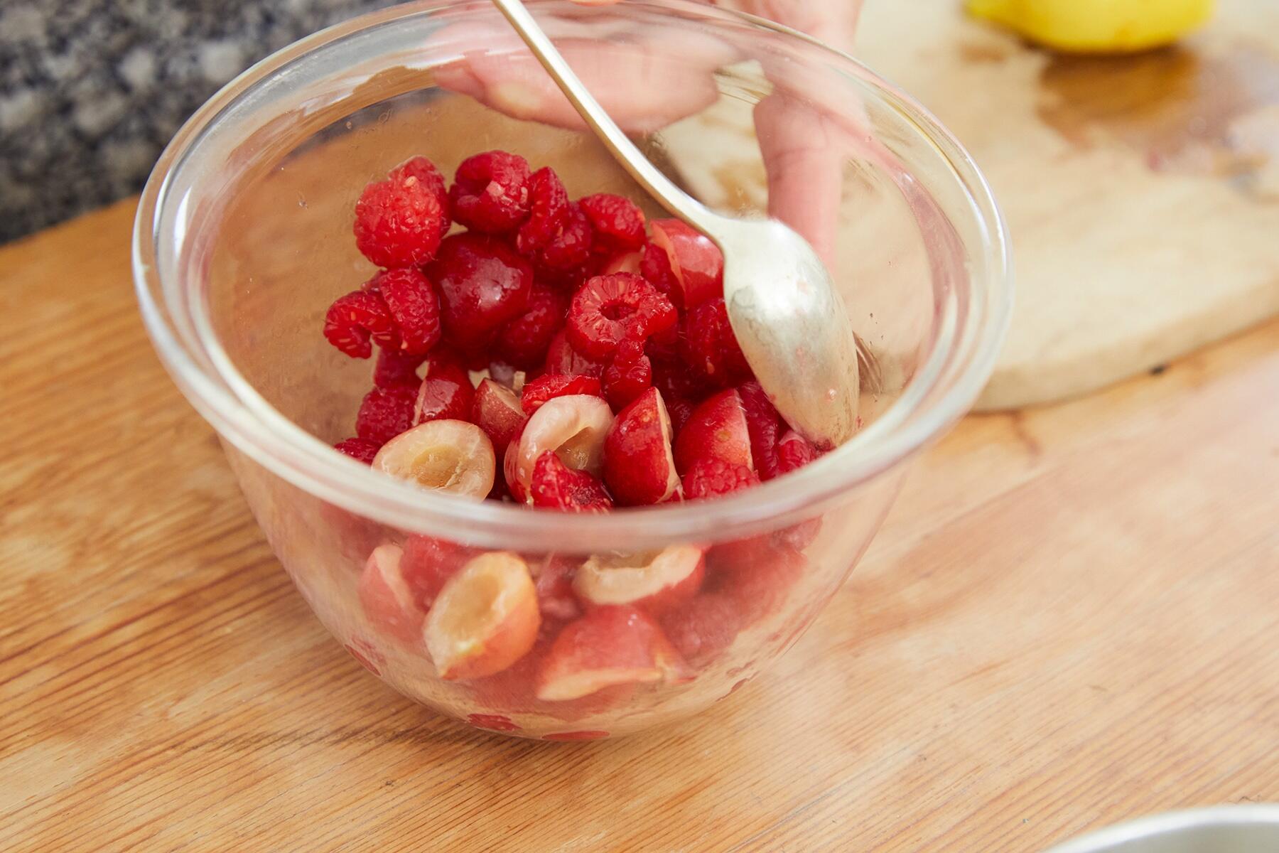 フルーツの下準備