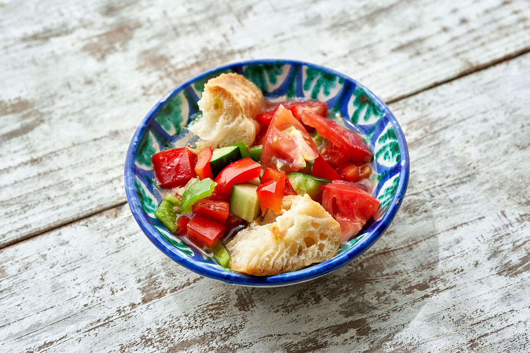 ざくざく食感も美味しい“昔風ガスパチョ”