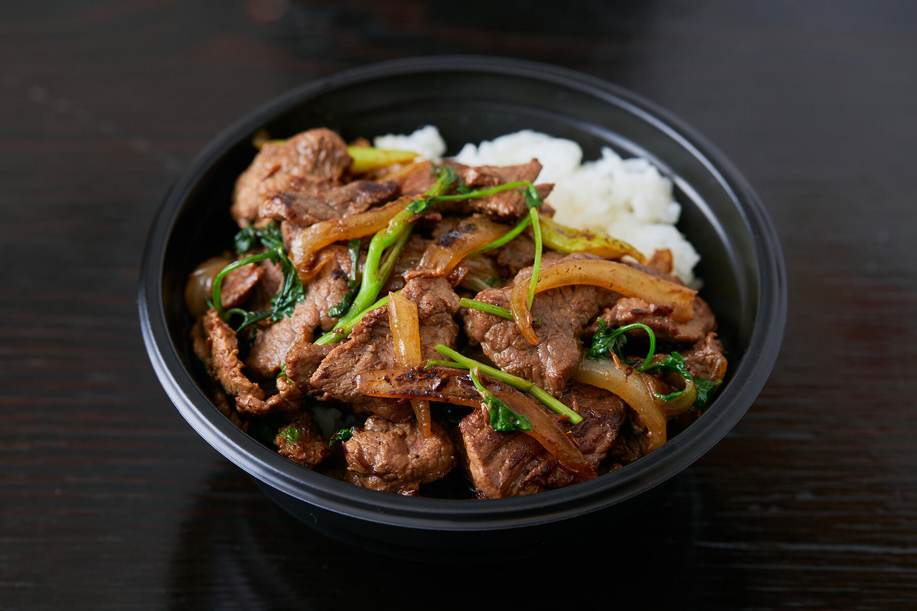 旬野菜とラムの炙り焼き丼
