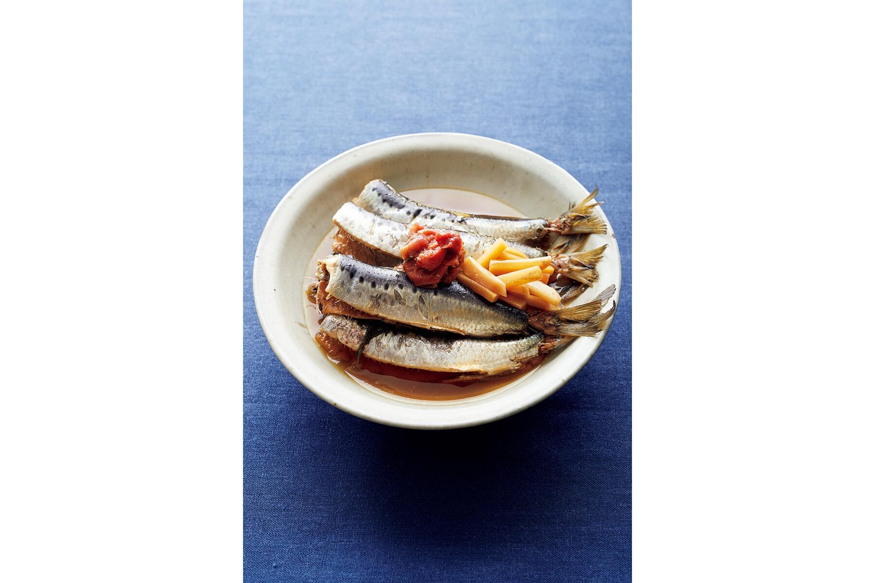 酸味で軽やかに食べる“イワシの梅煮”