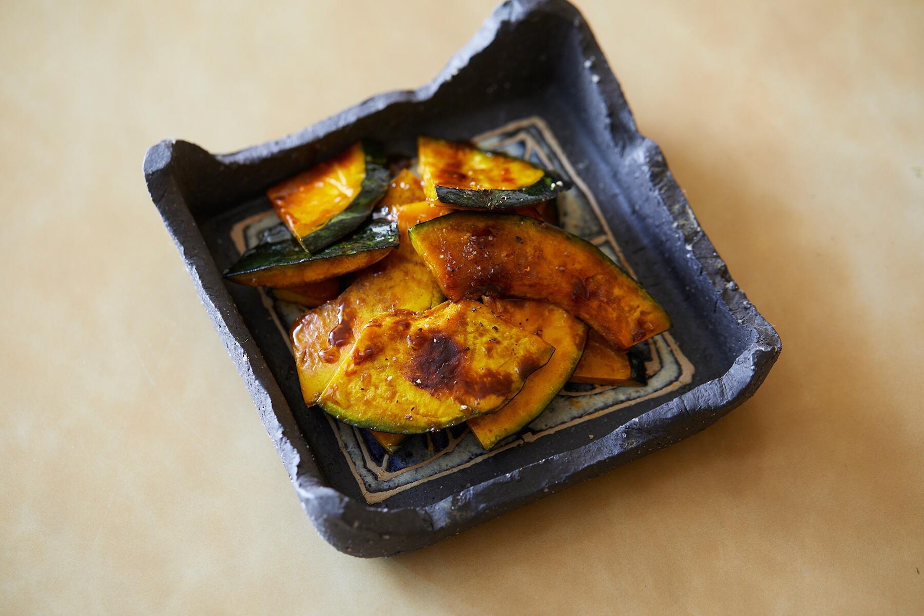 甘酸っぱさがたまらない‟焼きかぼちゃのバター＆バルサミコ酢炒め”