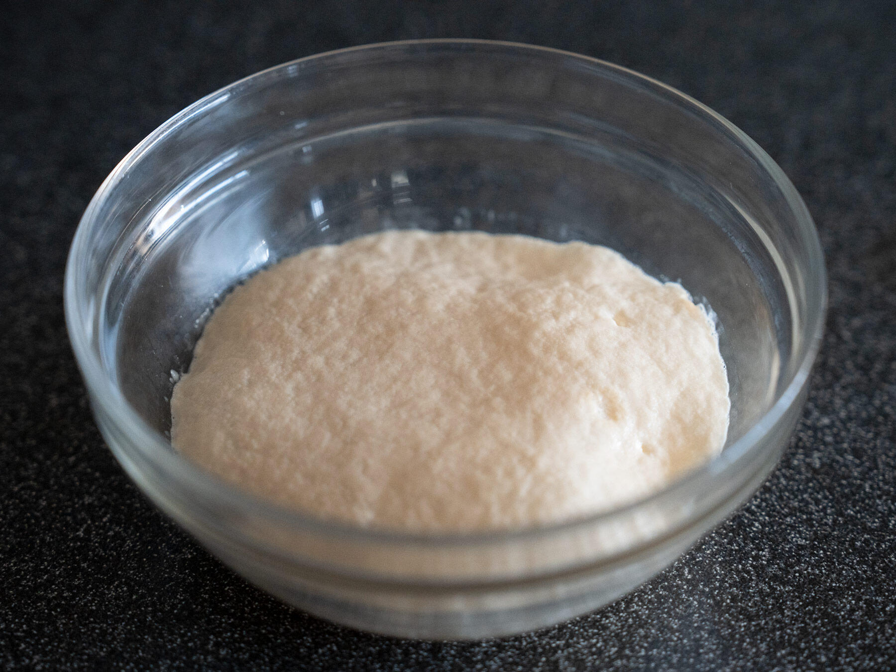 ドライイーストを発酵させる