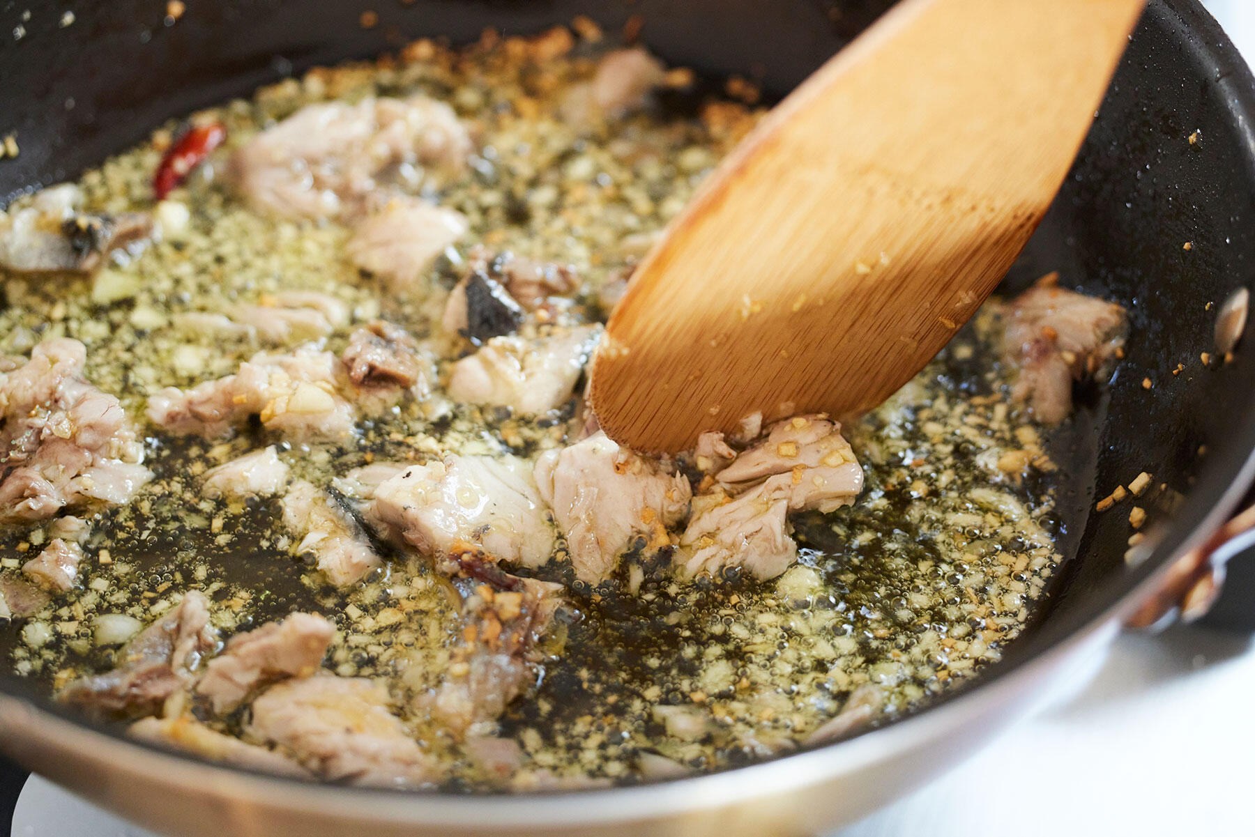 ソースをつくる