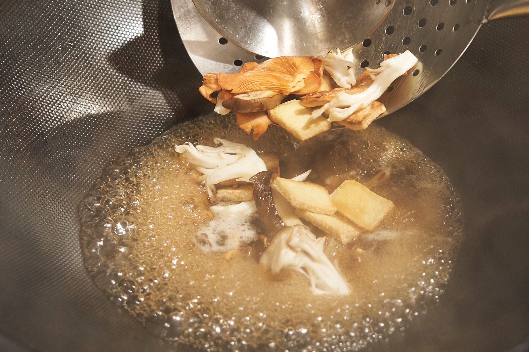 スープでさっと煮る