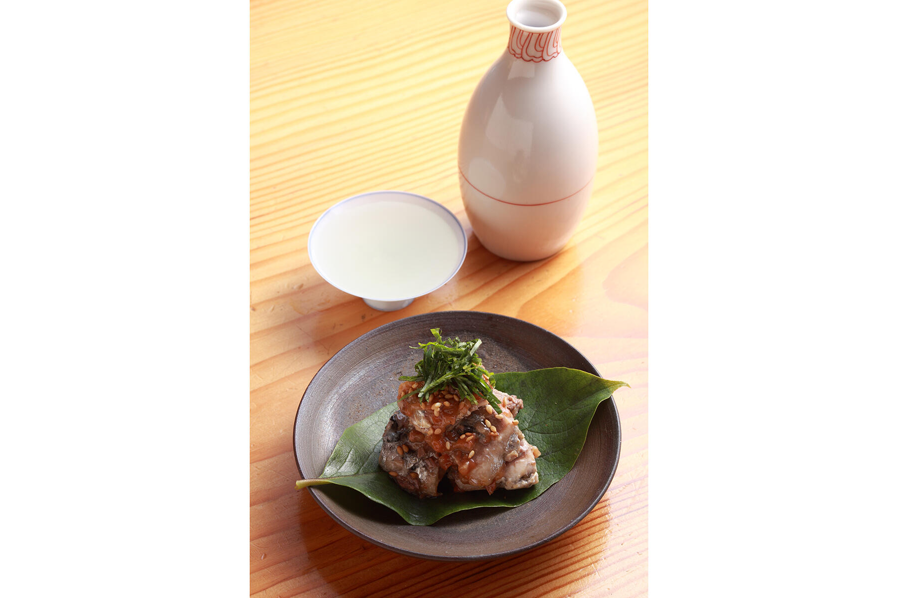 酸味と旨味が酒を進める“いわしの梅しそ和え”