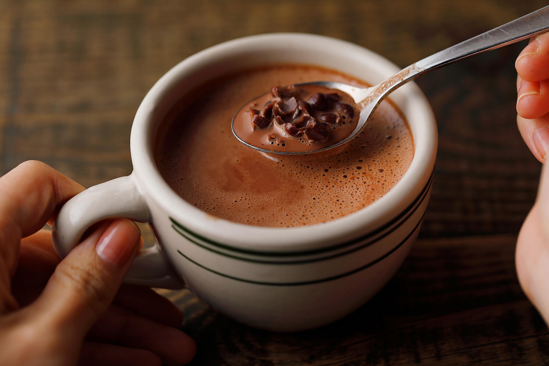 2種の豆がほっくり香る“あんこショコラショー”