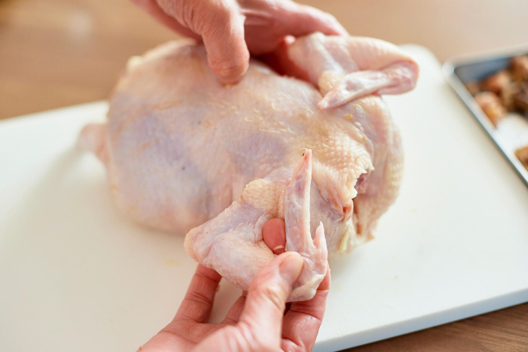 スタッフィングを詰める