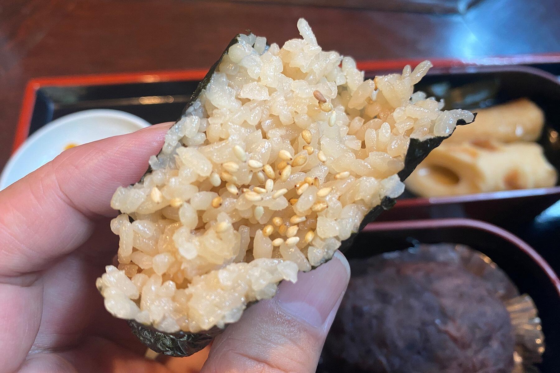 茶めしおにぎり