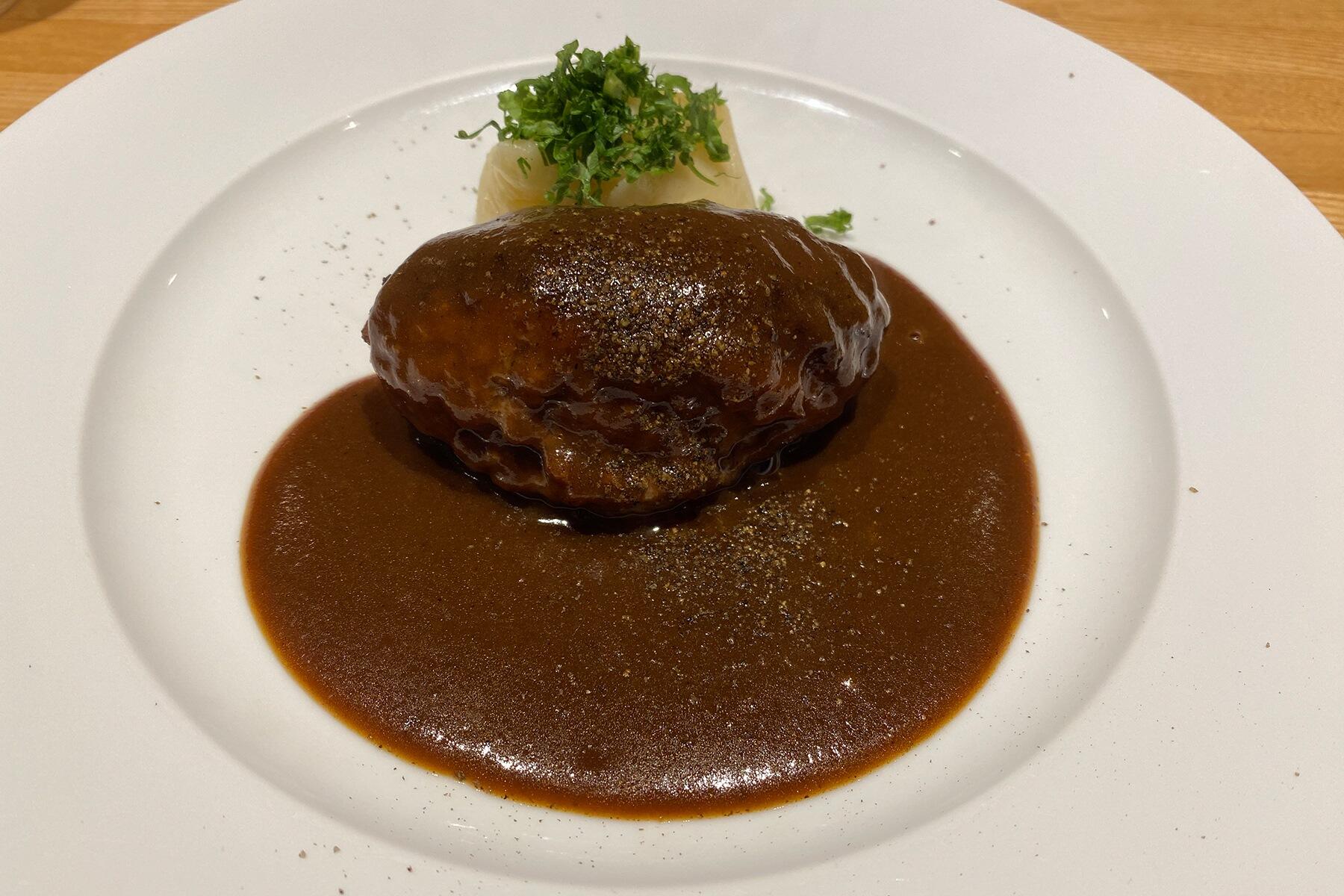 洋食おがた特製ハンバーグ