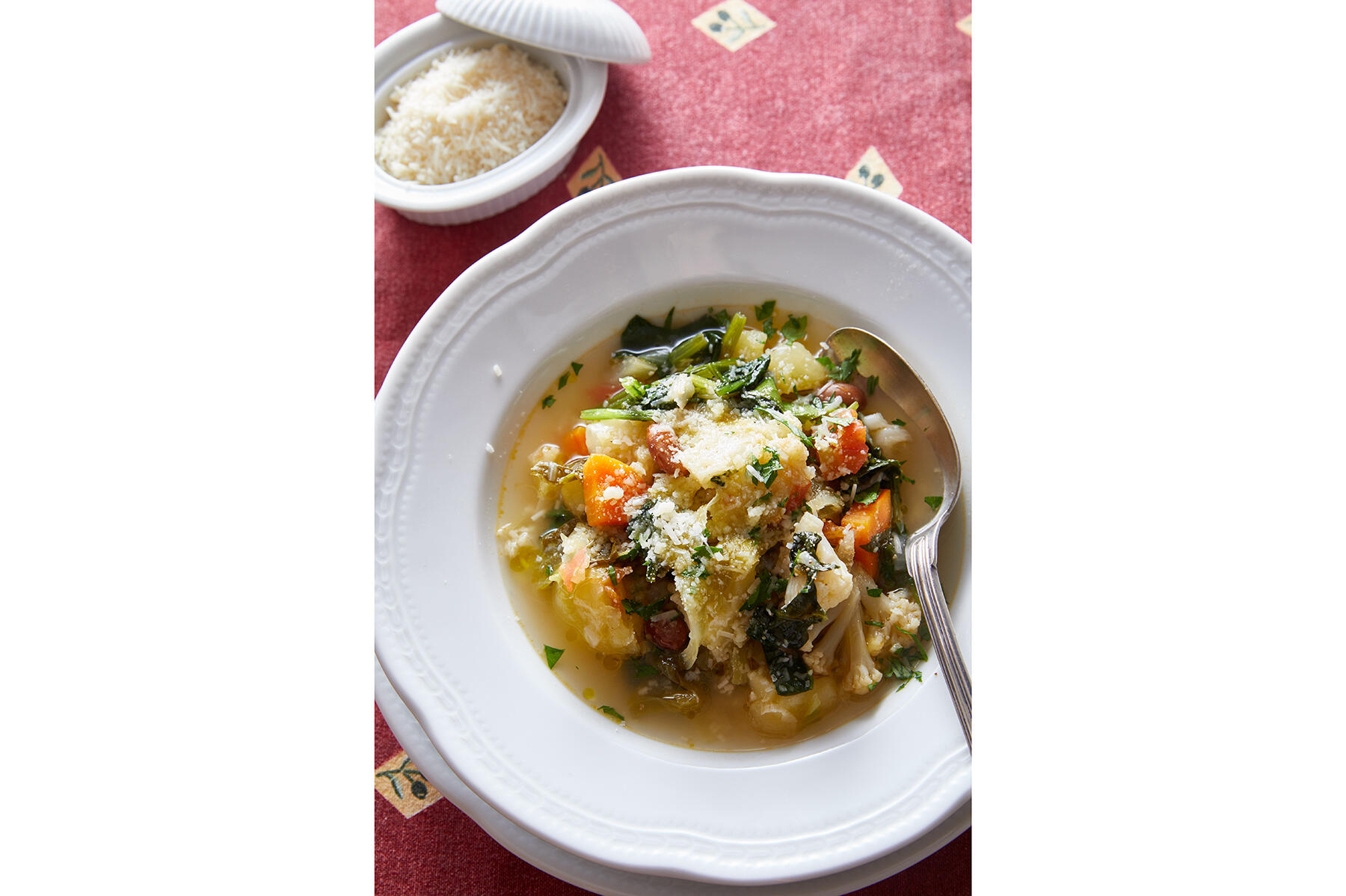 ほっこりとした豆の旨味を楽しむ“ミネストローネ”