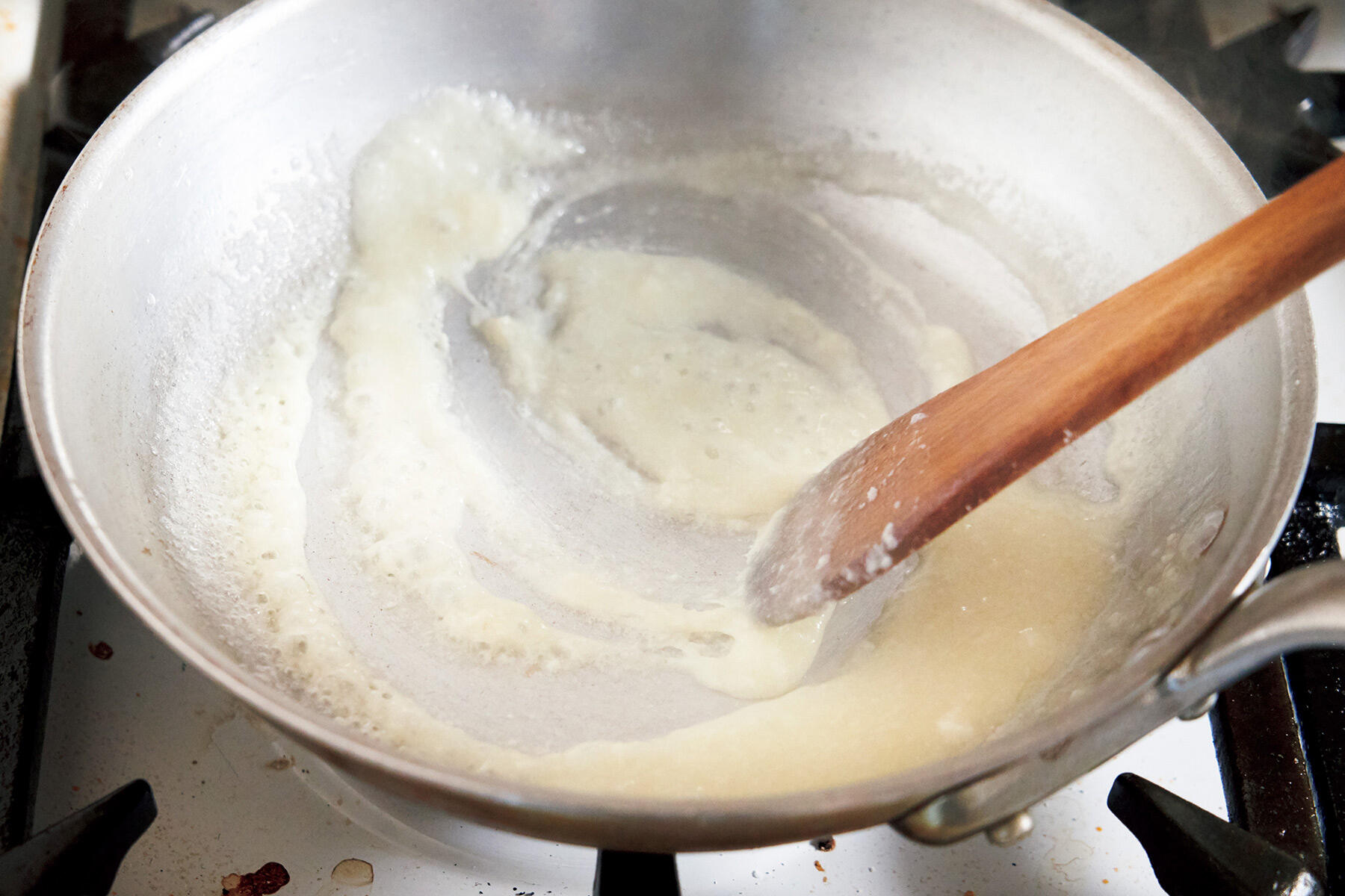 ソースをつくる