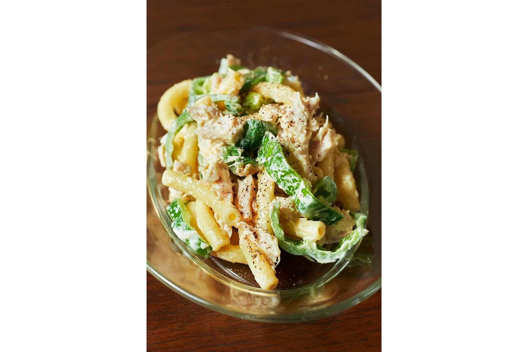 シャキッと食感も美味しい“生ピーマンのマカロニサラダ”