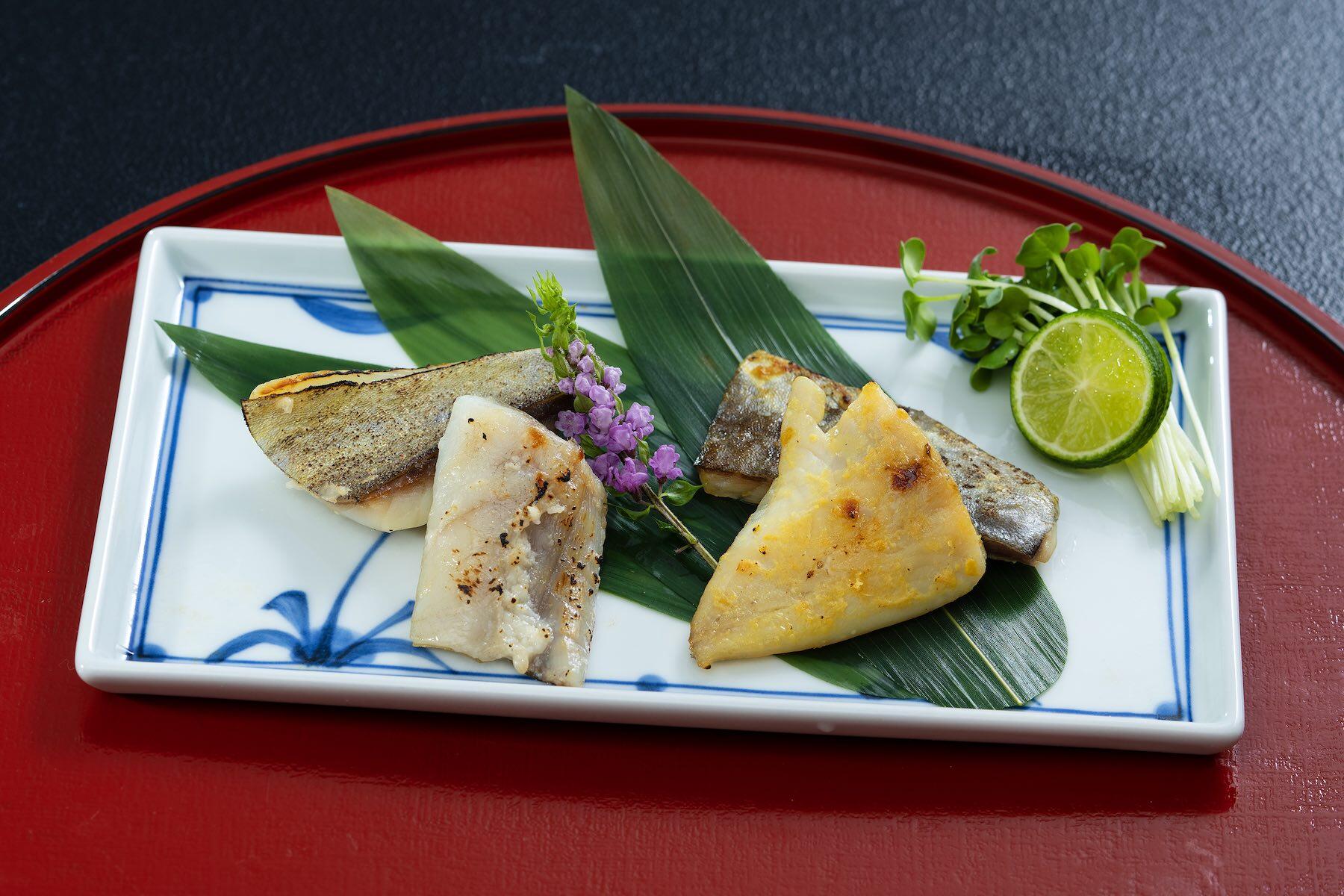 愛媛の藻食魚の西京漬と塩麹漬セット