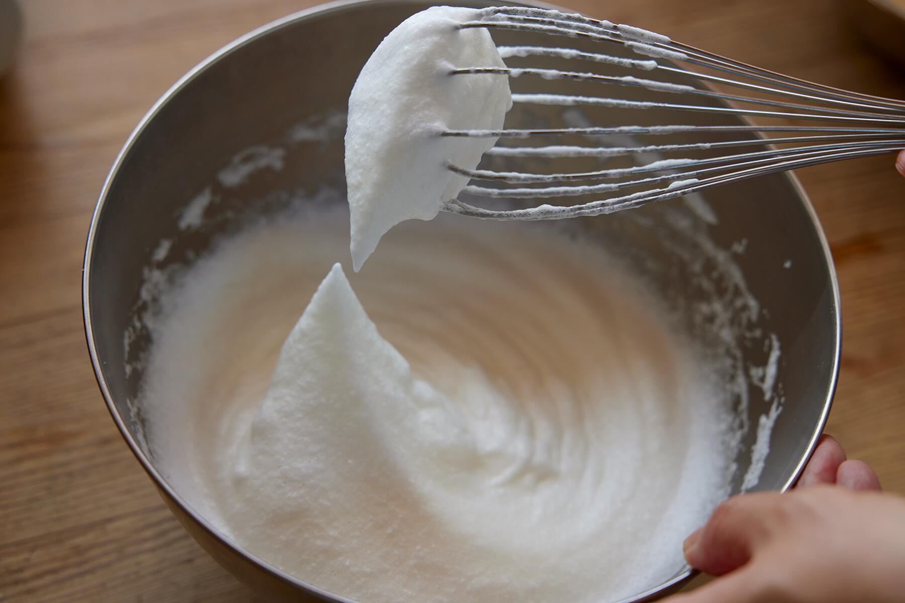 メレンゲをつくる