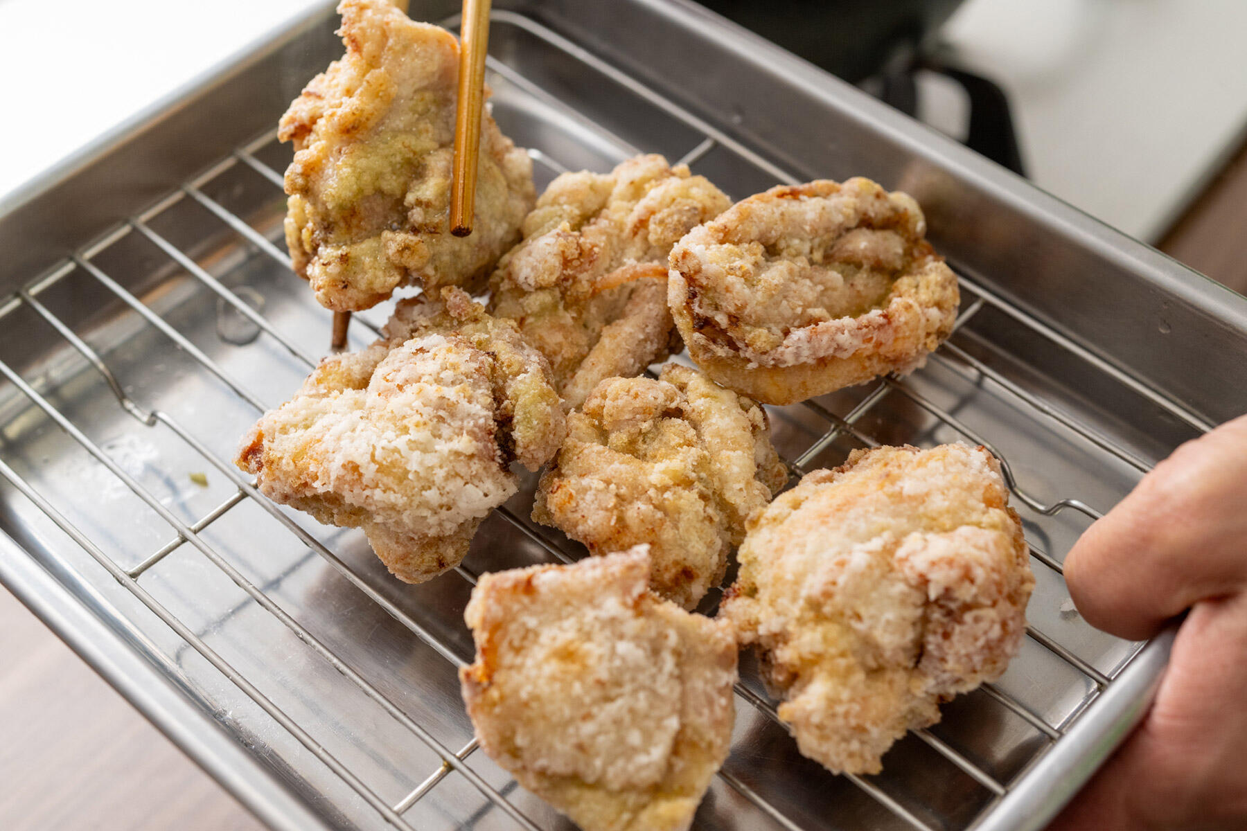 柚子胡椒を効かせた“鶏の唐揚げ”
