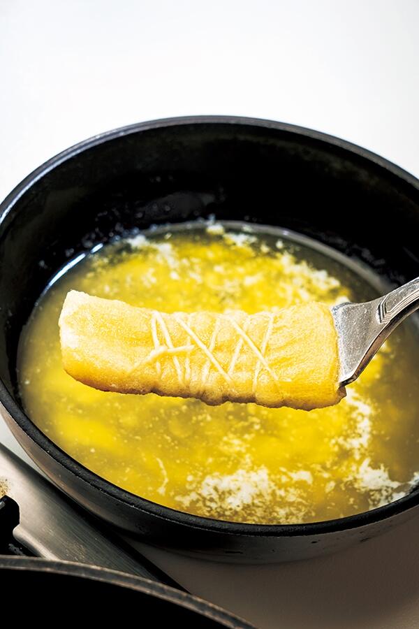 溶かしバターをひく