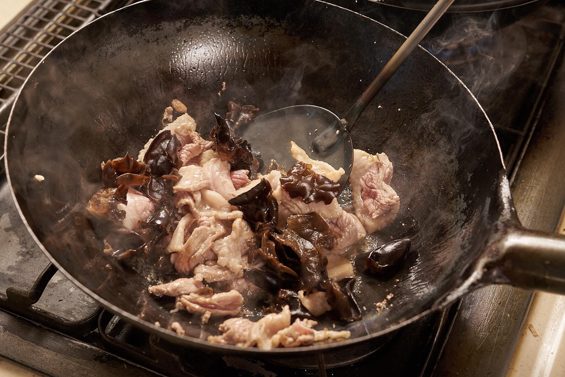 具を炒める