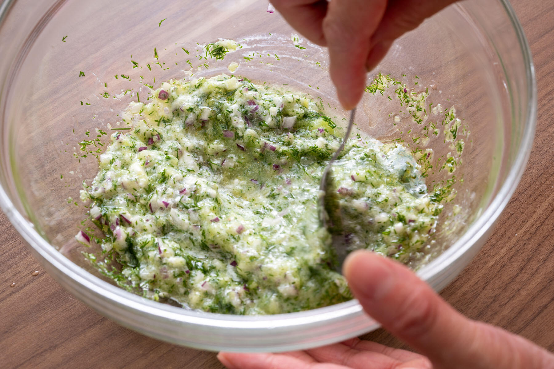 ソースをつくる