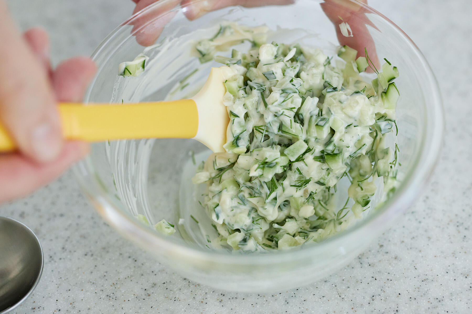 タルタルソースをつくる