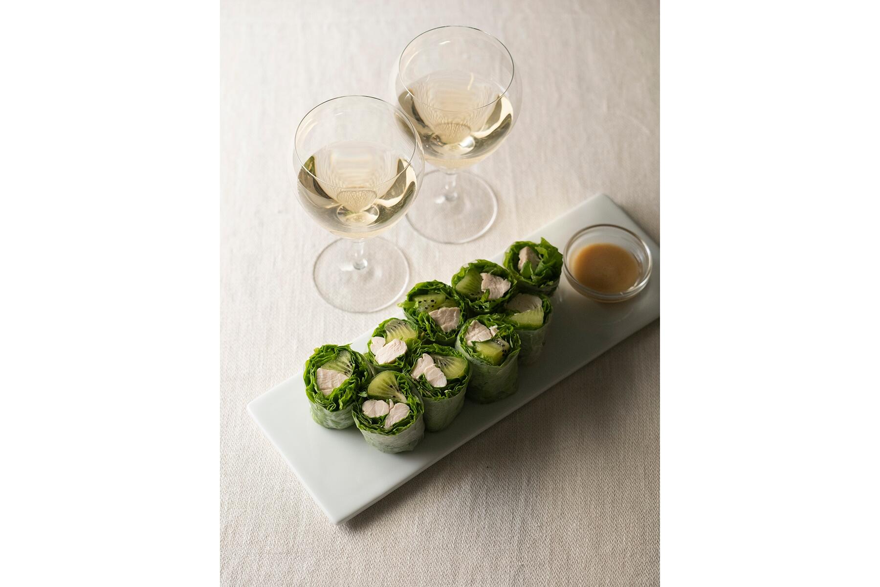 ワインをそそる生春巻き