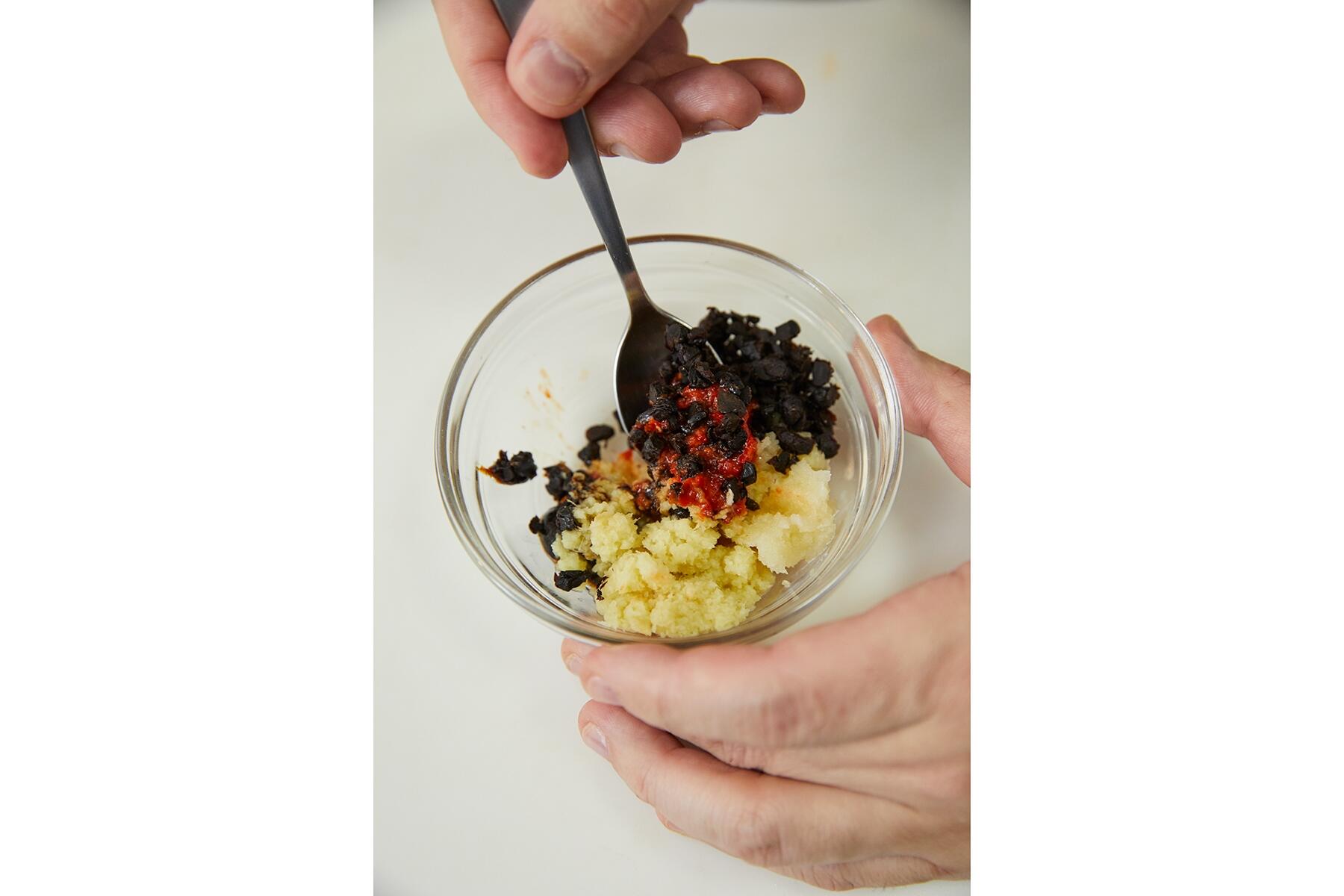 合わせ調味料をつくる