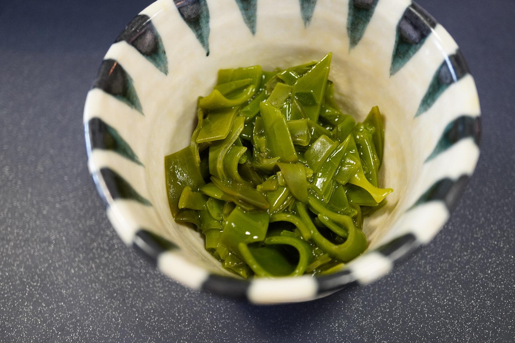 めかぶのしゃぶしゃぶ