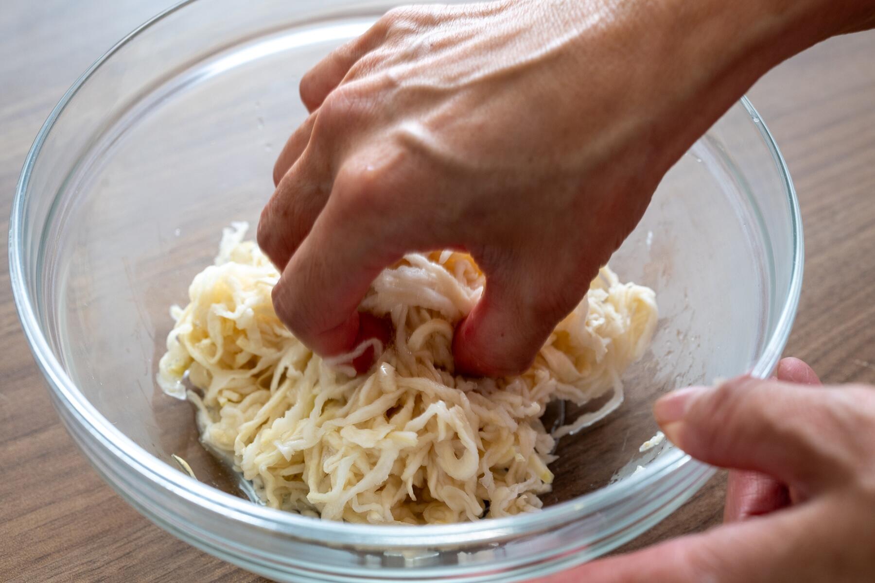 切り干し大根にもみ込む