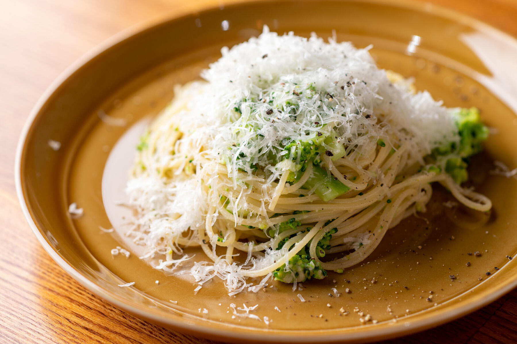 ブロッコリーとチーズのパスタ