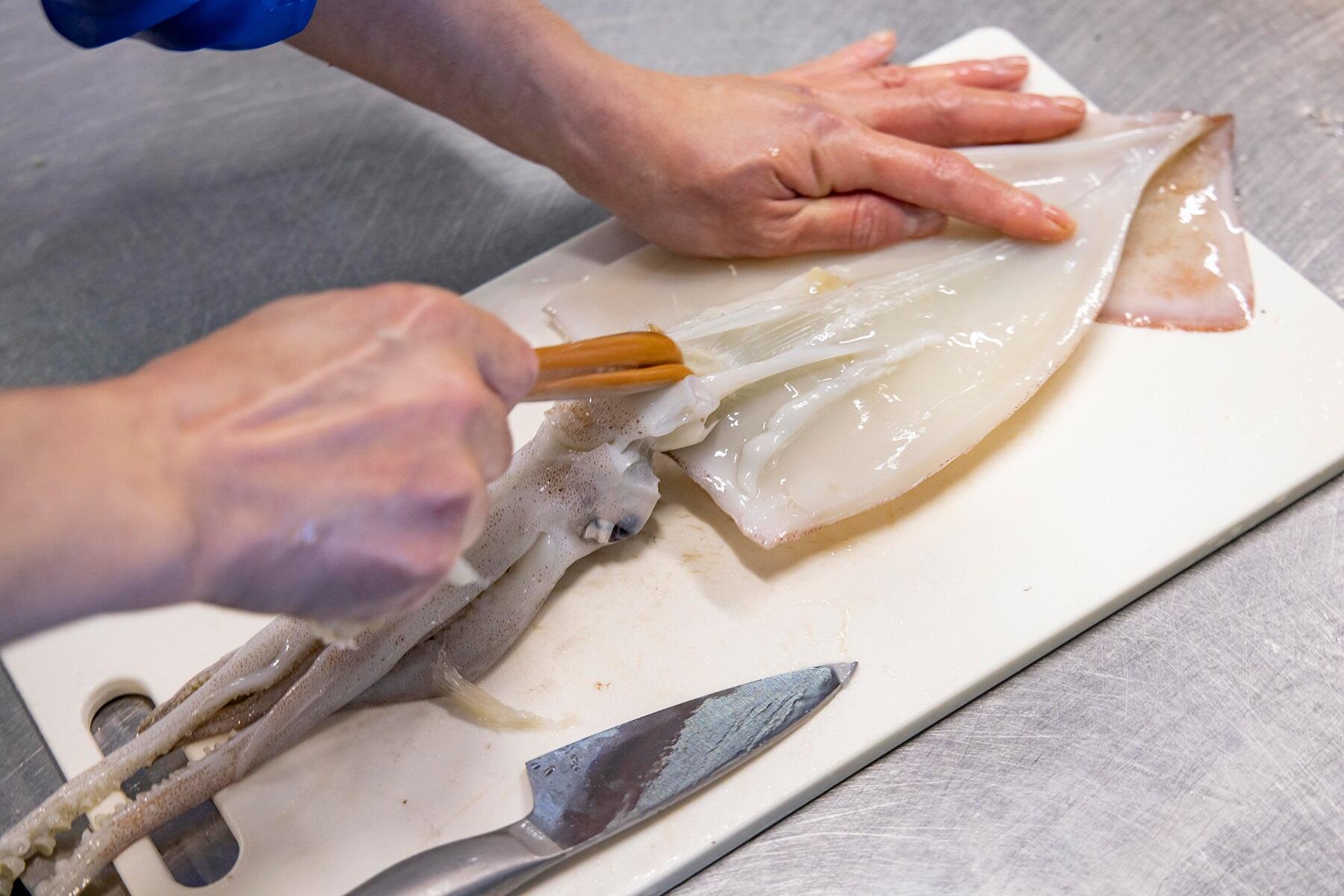 内臓を取り除く