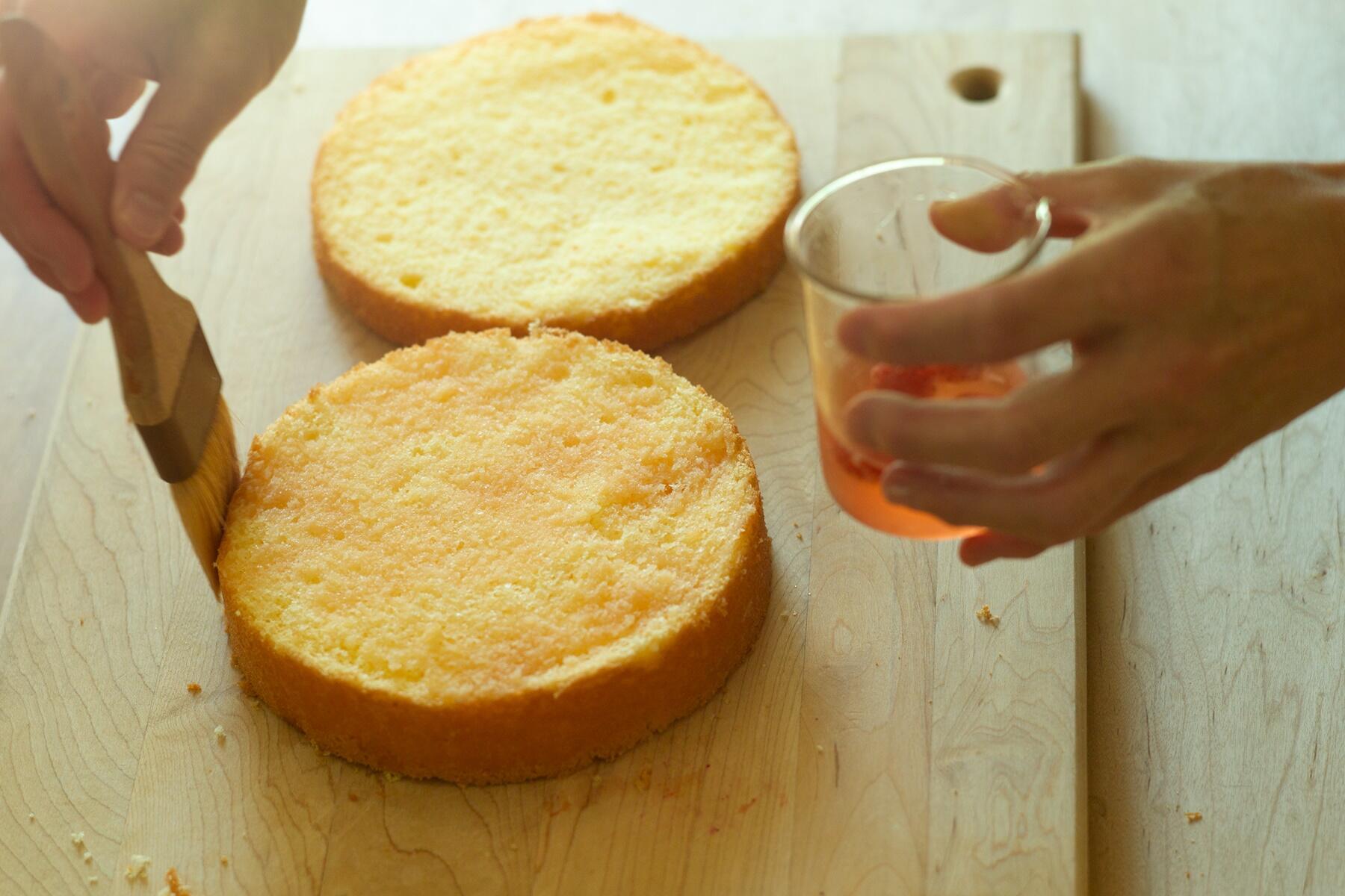 シロップを塗る