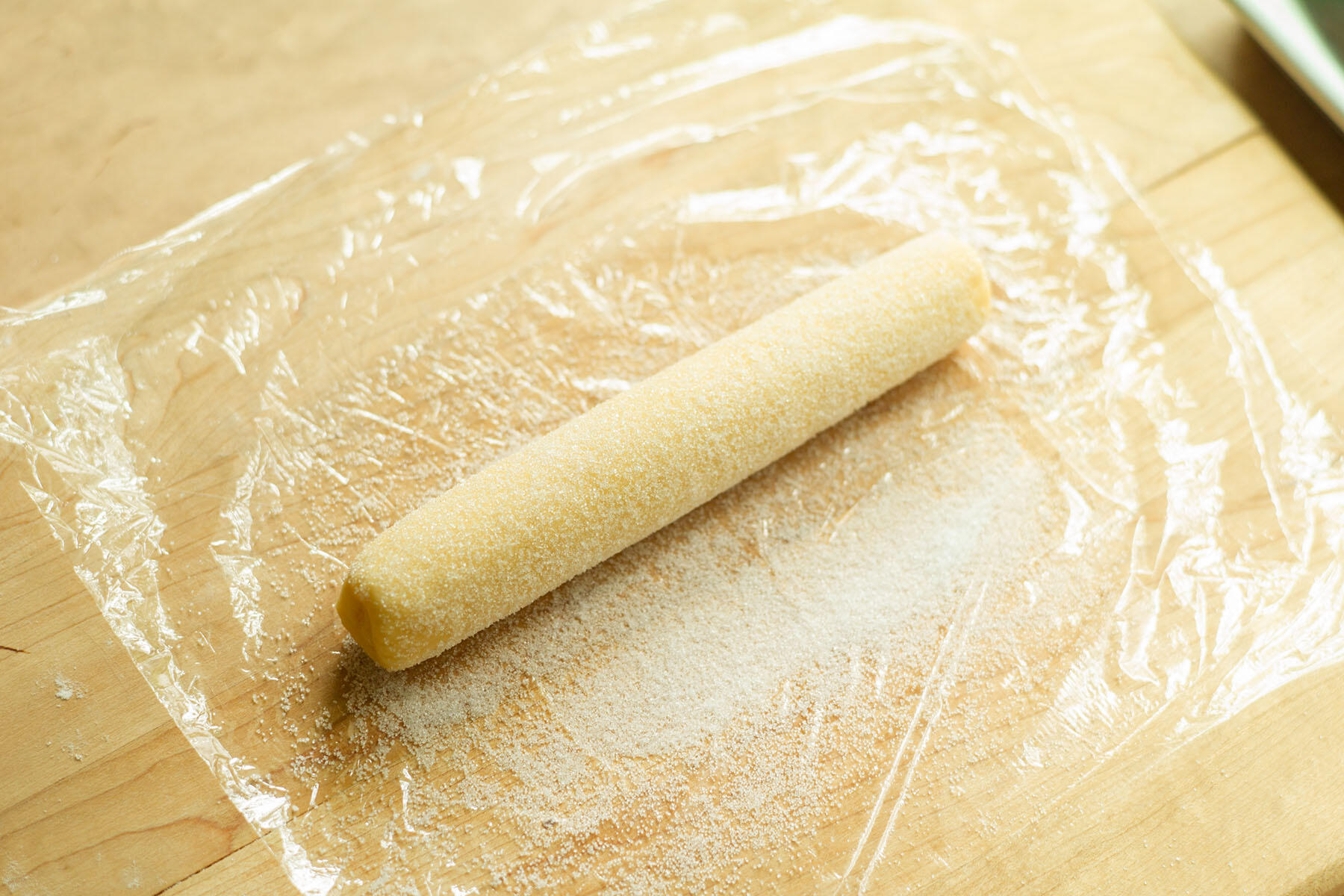 グラニュー糖をまぶす