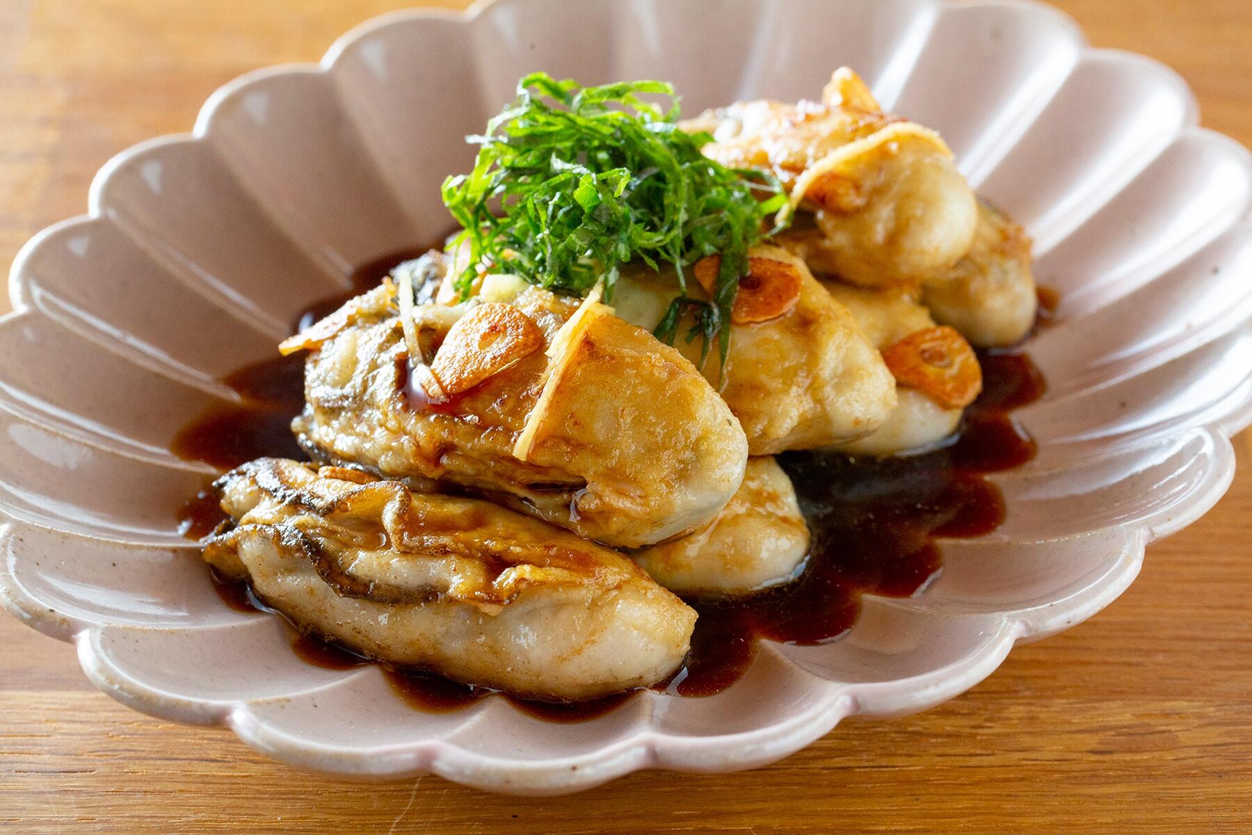 牡蠣のバターソテー黒酢ソース