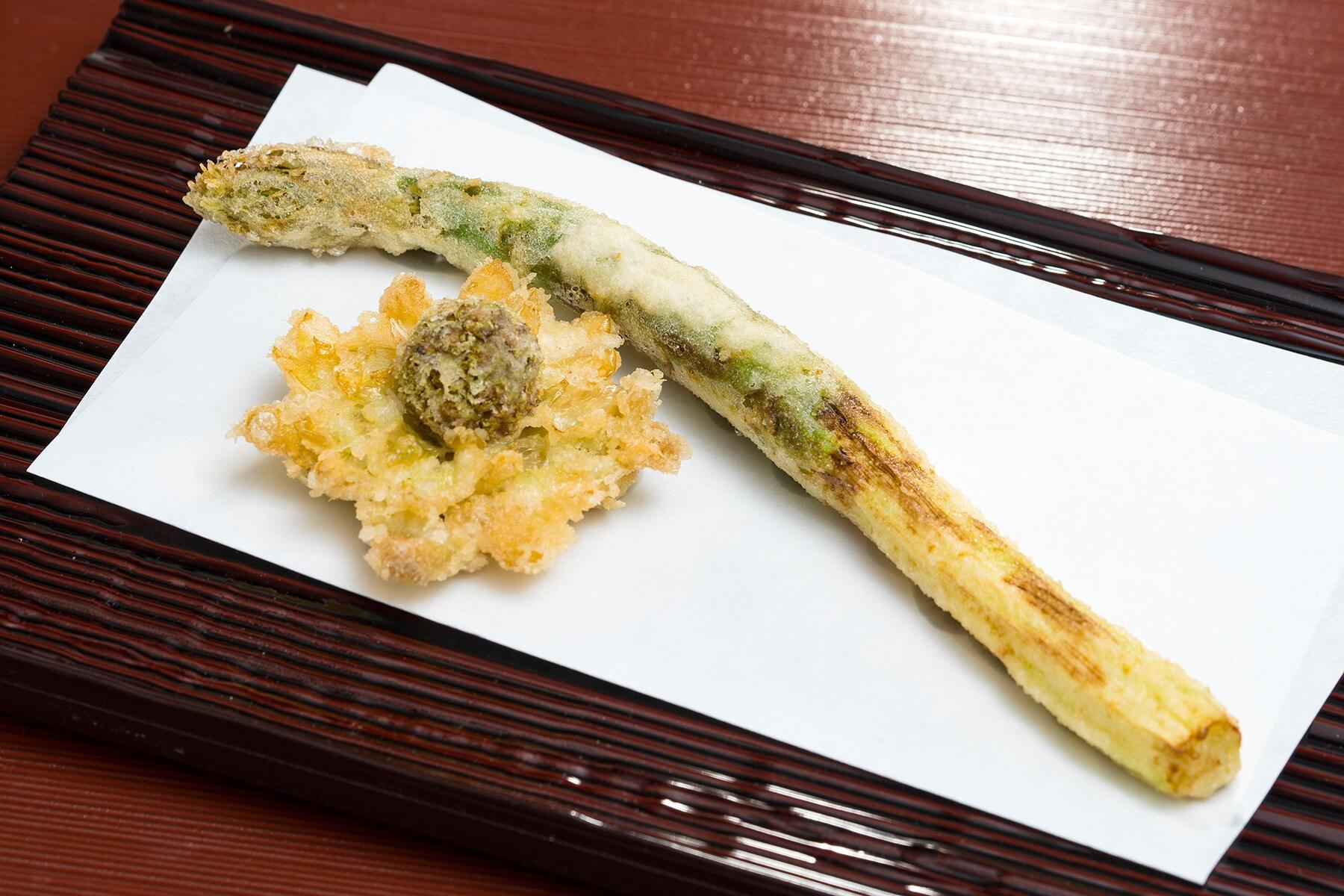 アスパラガスの天ぷら