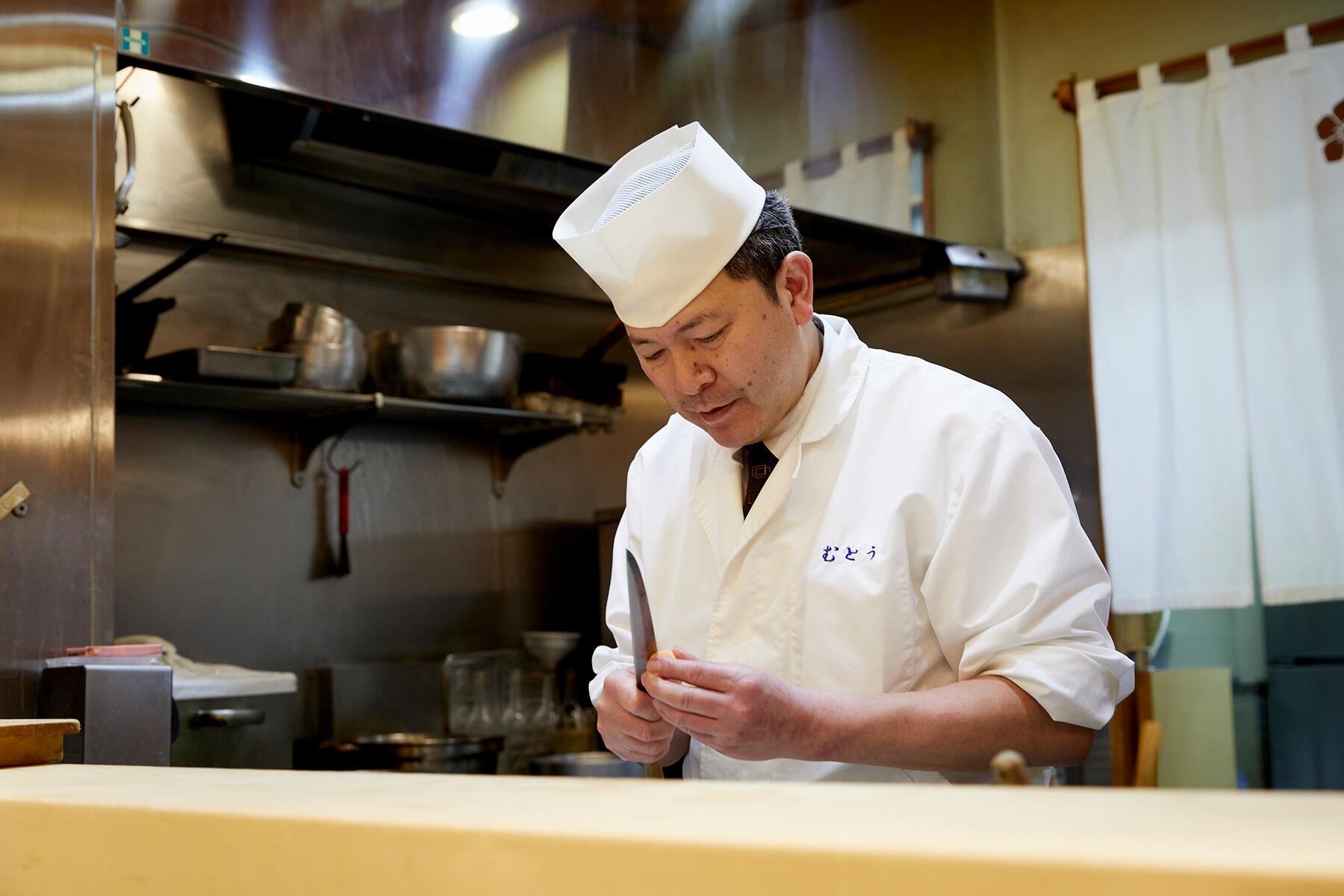 料理長の東山仙秋さん
