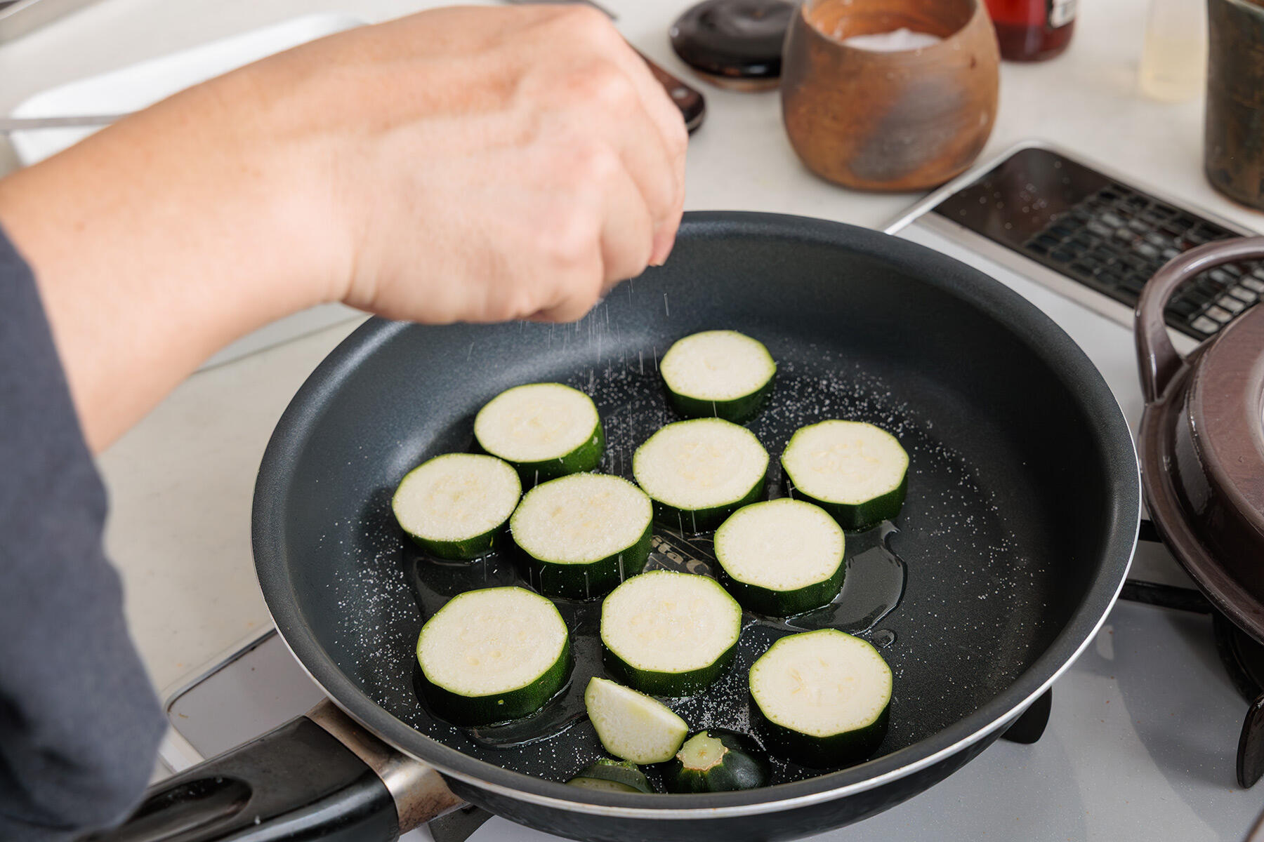 ズッキーニを焼く