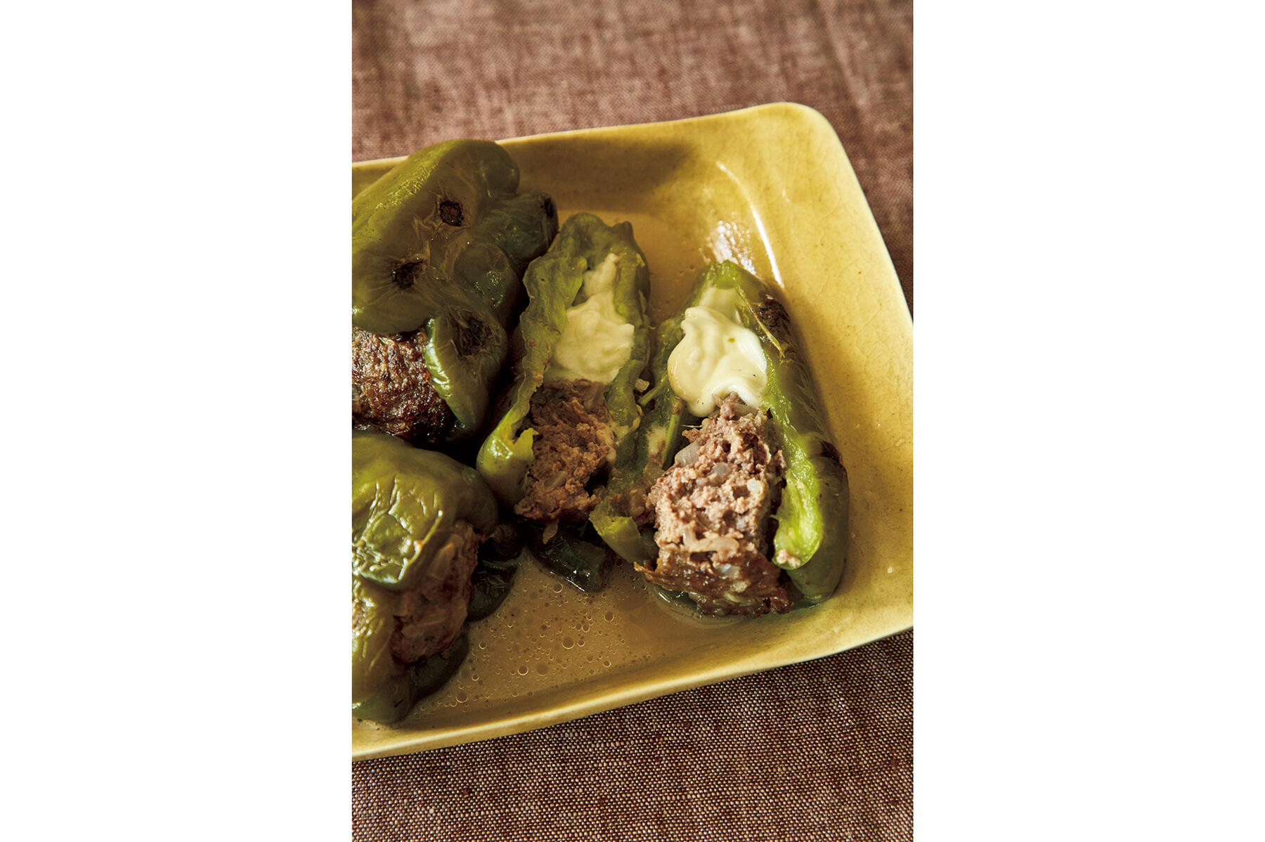 肉詰めの新定番！“ピーマンのモッツァレラ肉詰め”