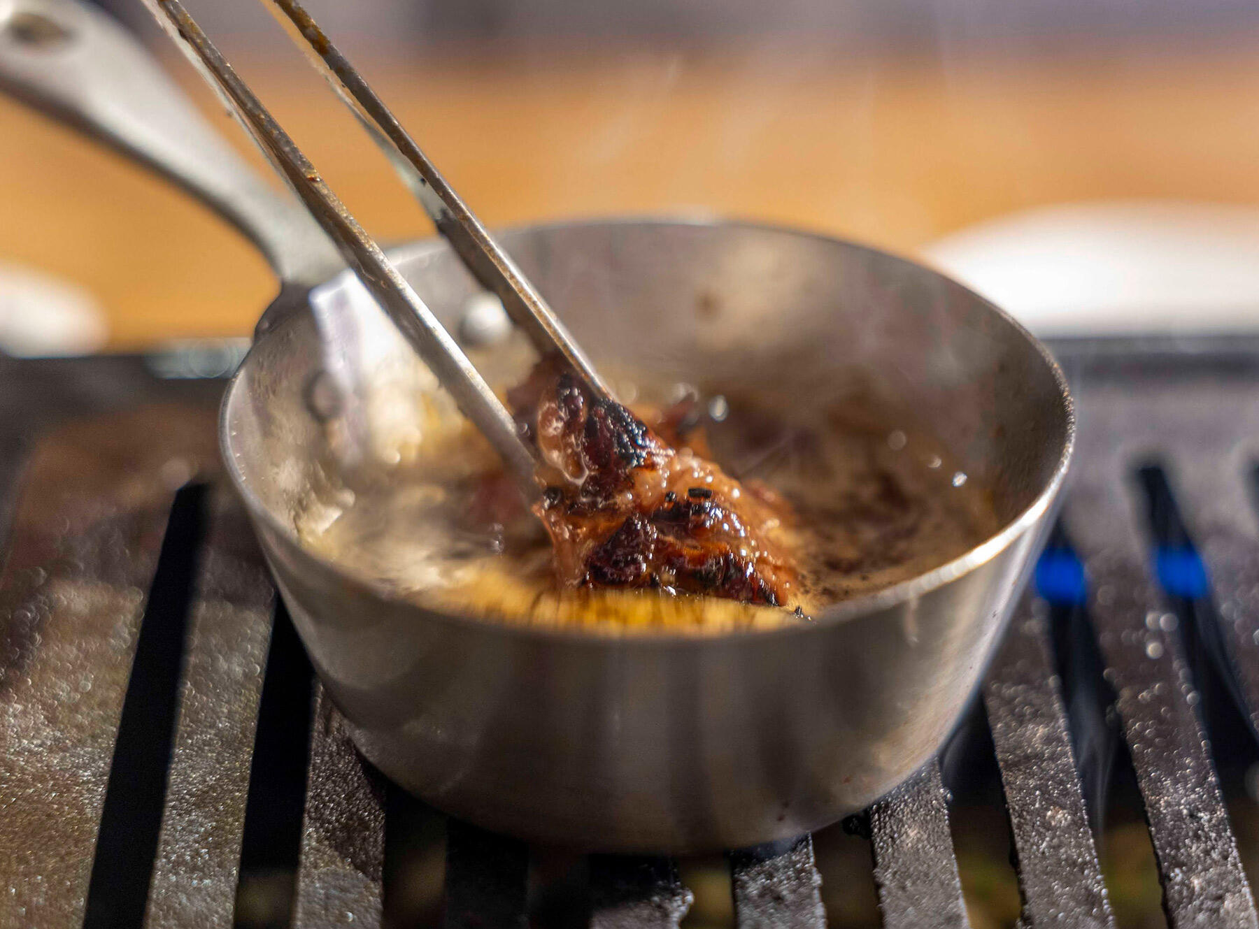 ガリバタソース