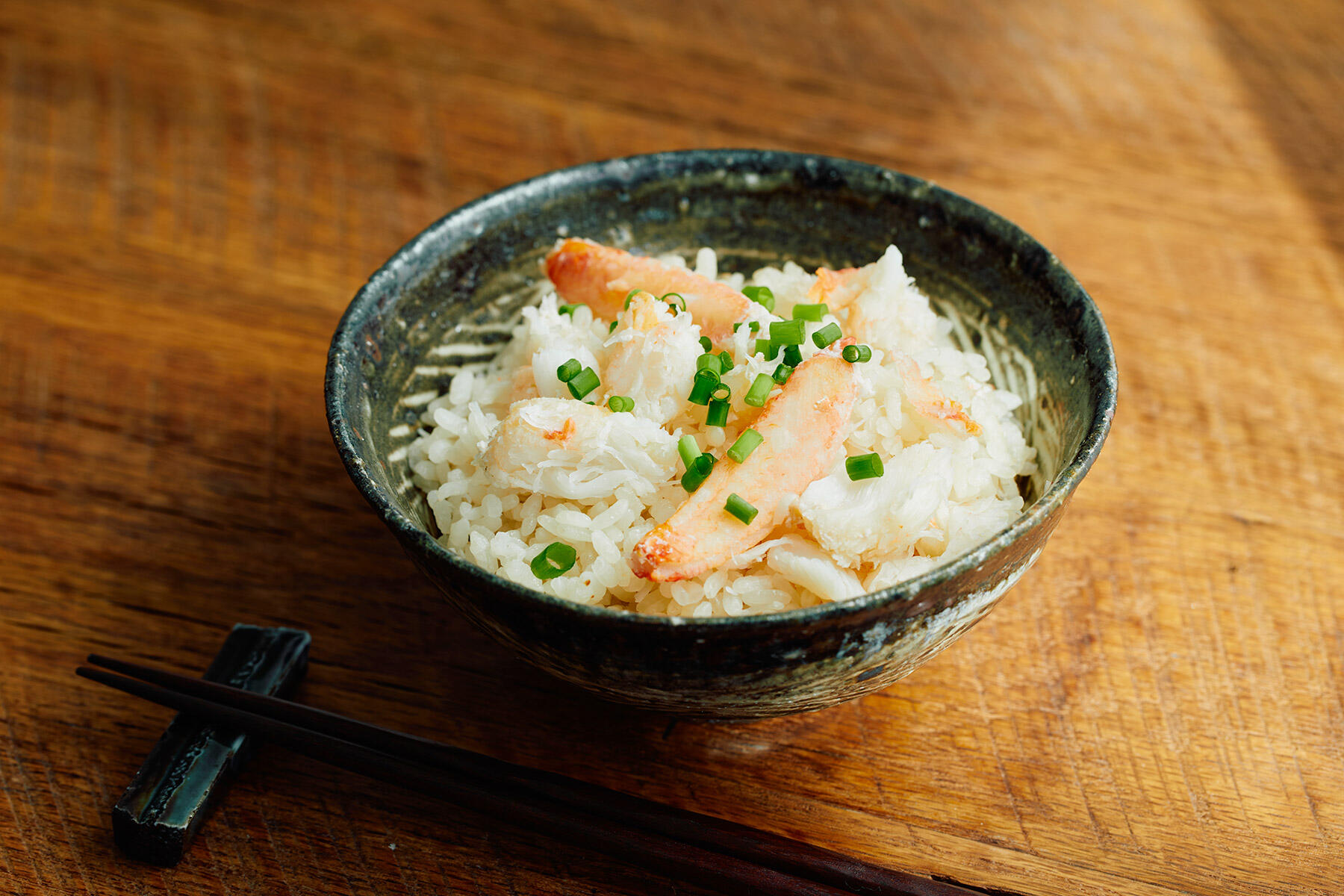 かにたっぷり　炊き込みごはん