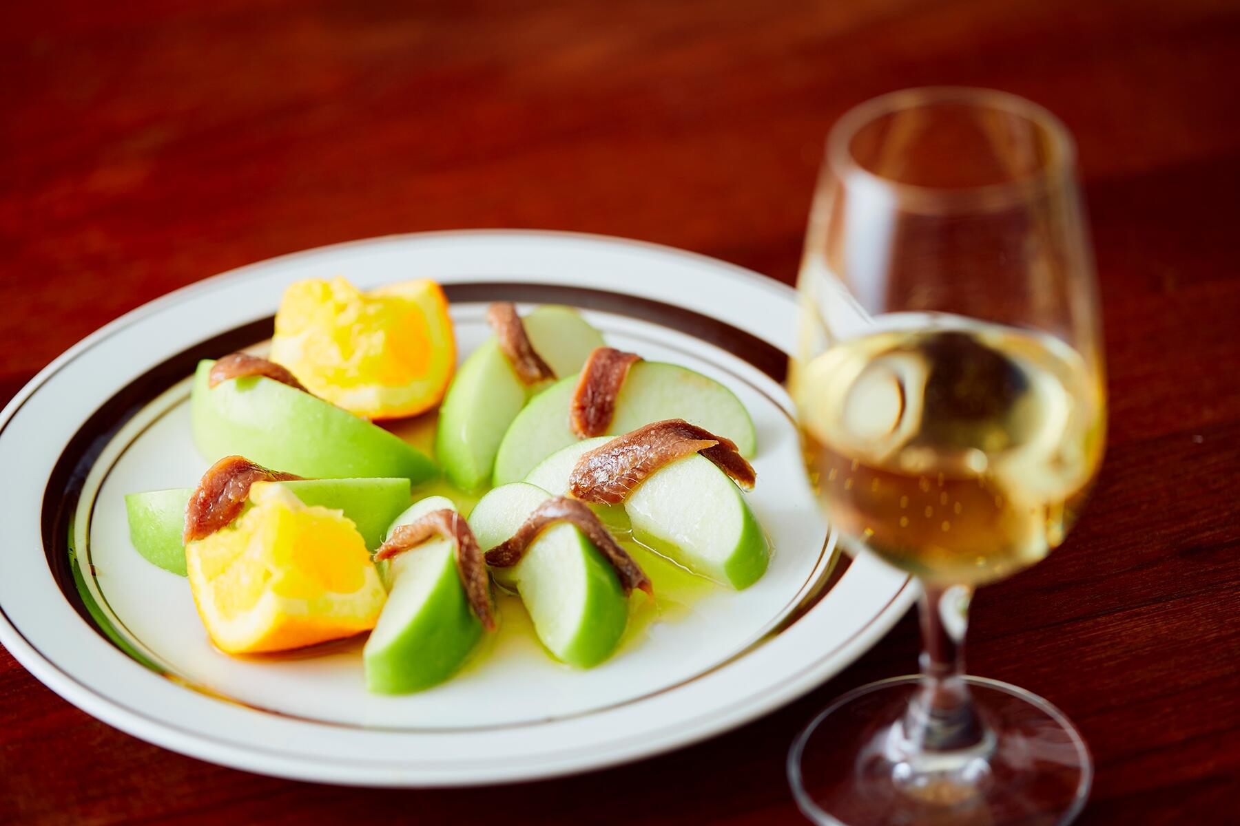 アンチョビリンゴ