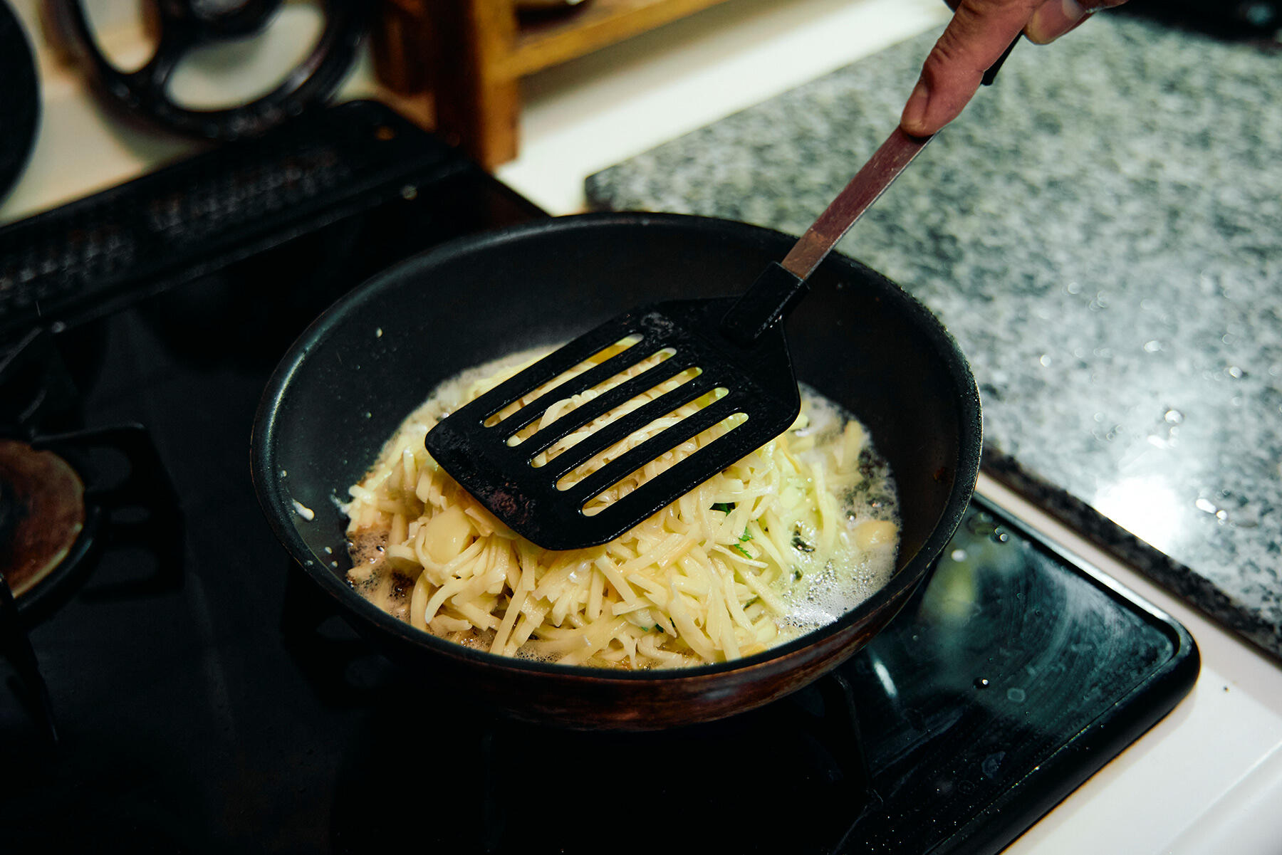 ガレットを焼く