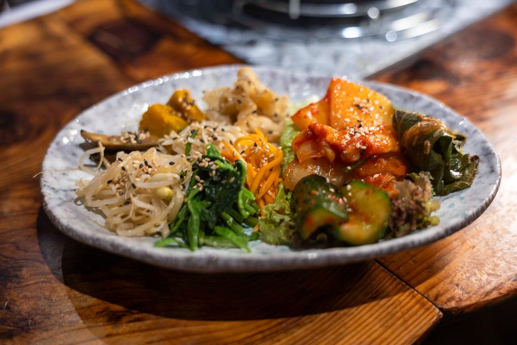 キムチ＆ナムル盛り合わせ