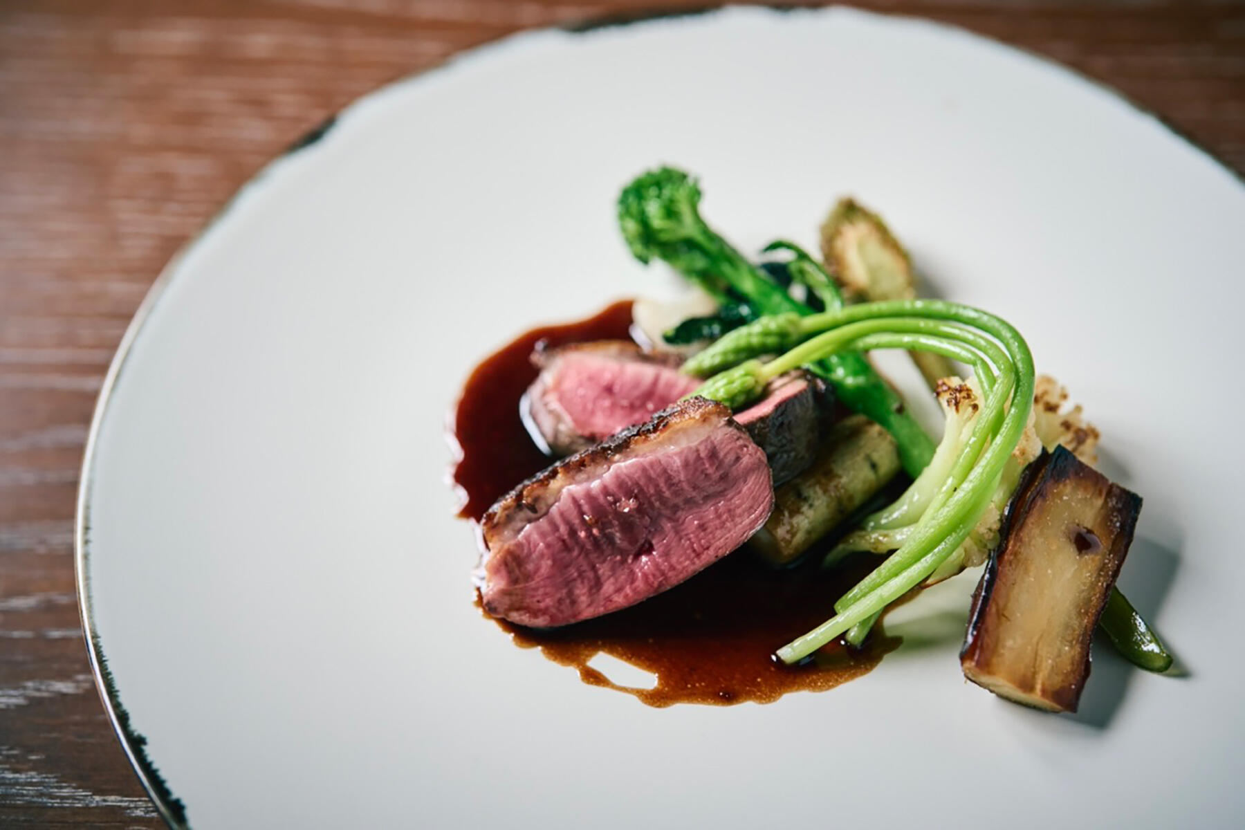 京都七谷鴨のロティ マデラ酒のソース