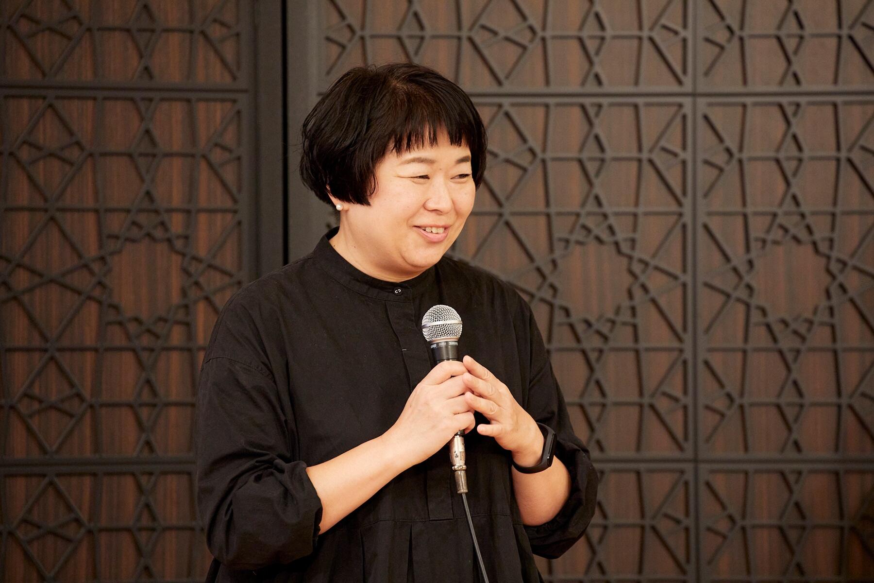 しらいのりこさん