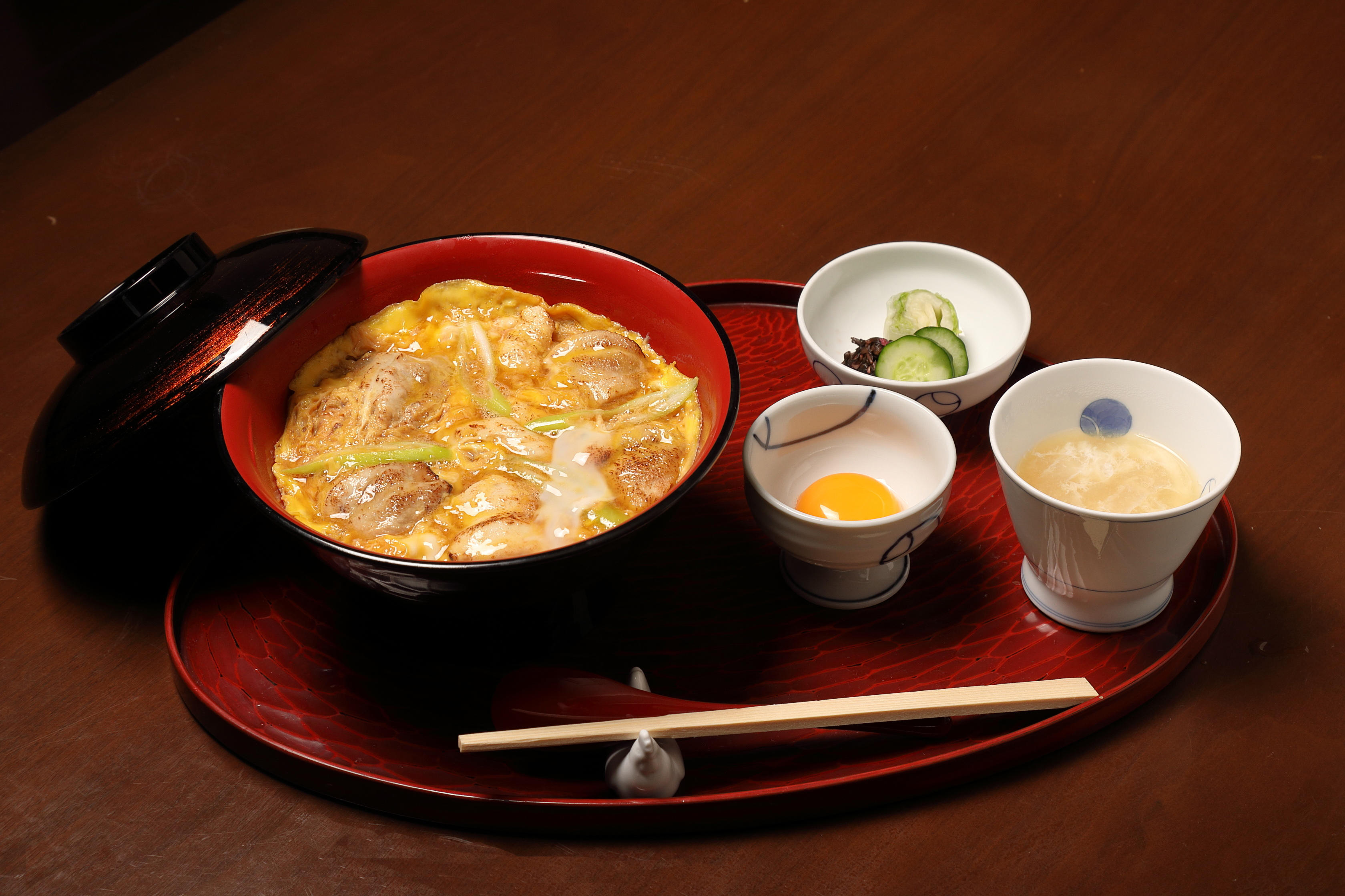 玉ひでの親子丼