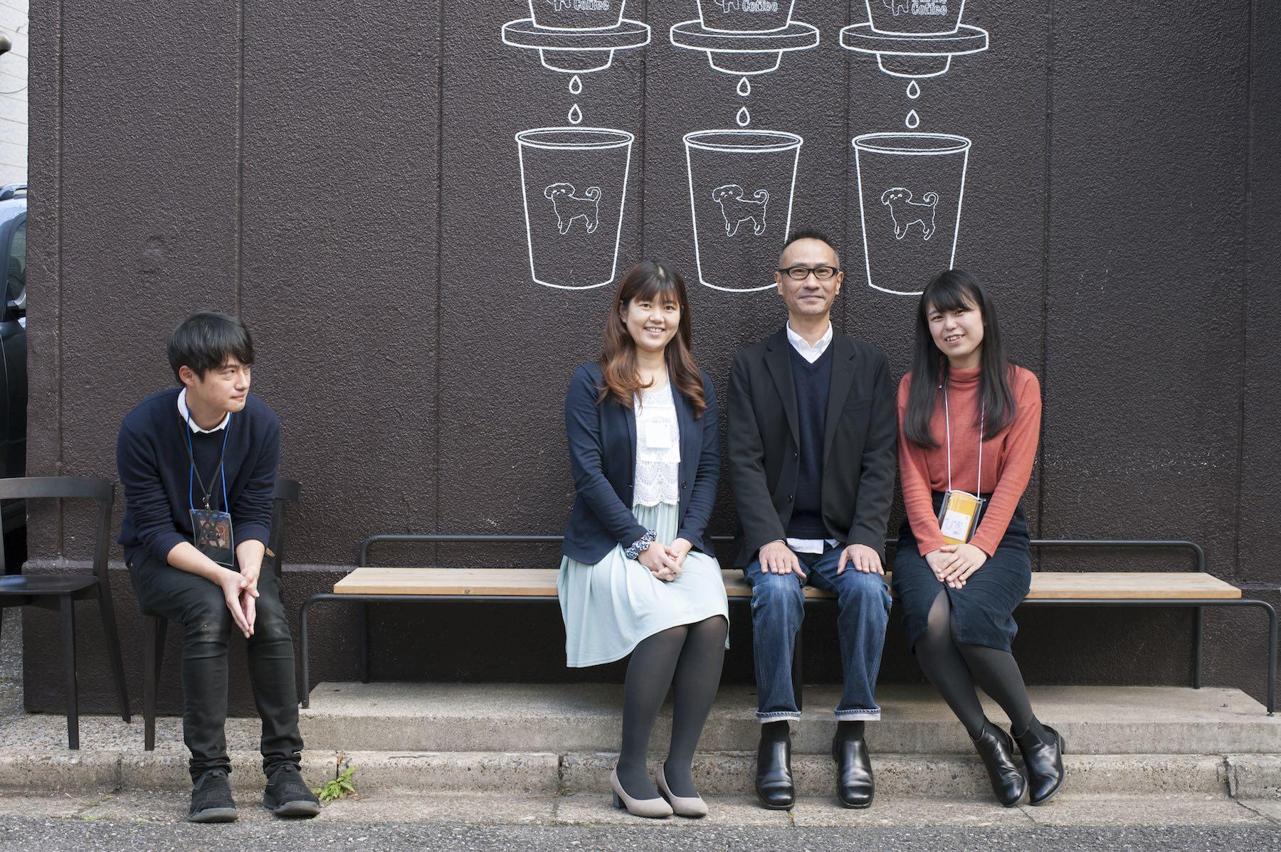 深町チーム、両手に華！