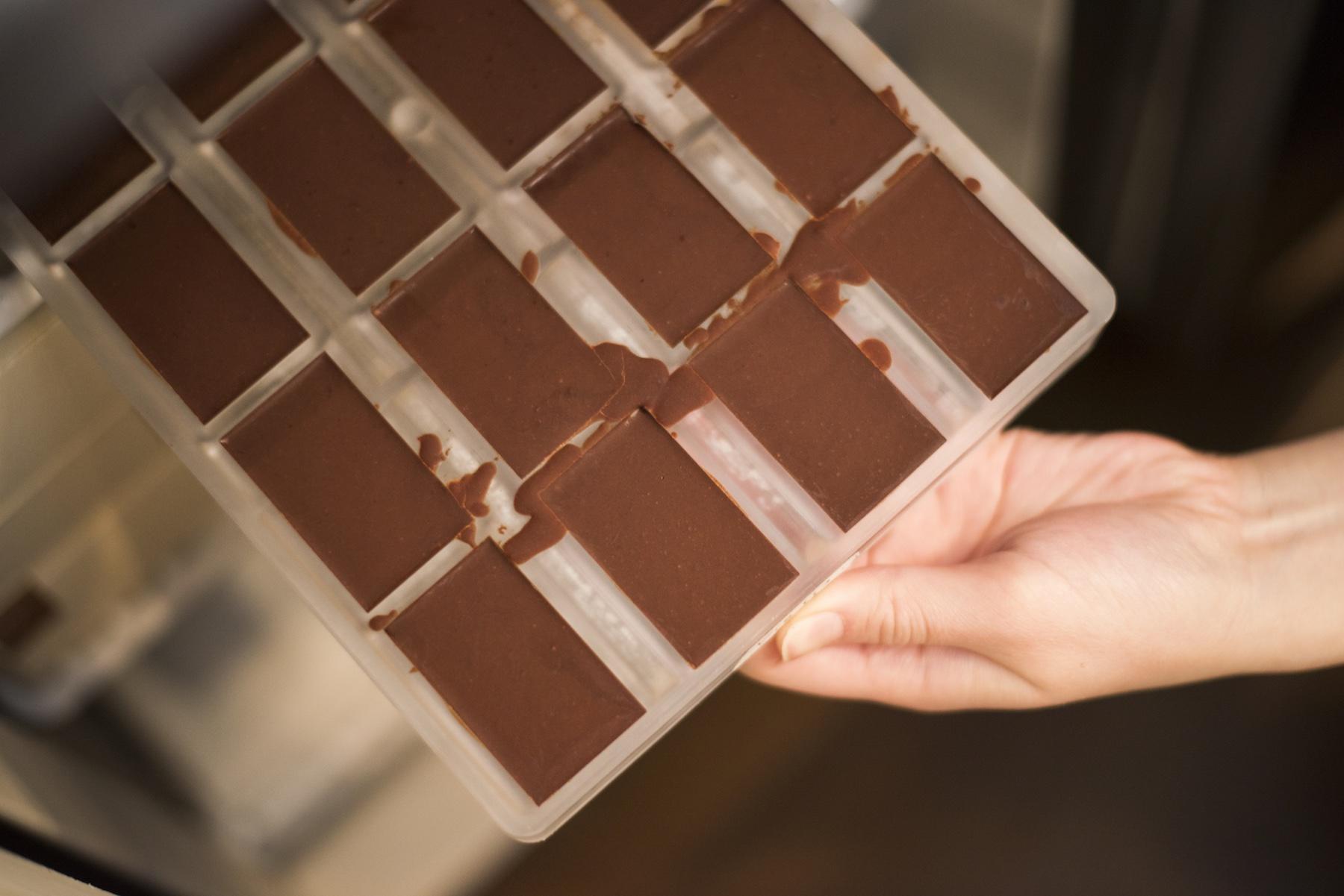 冷やして、固めて、あとは型からはずすのみ！ 